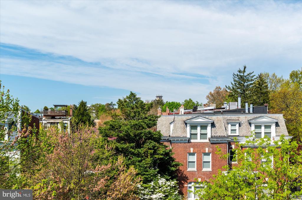 2869 28TH NW #203