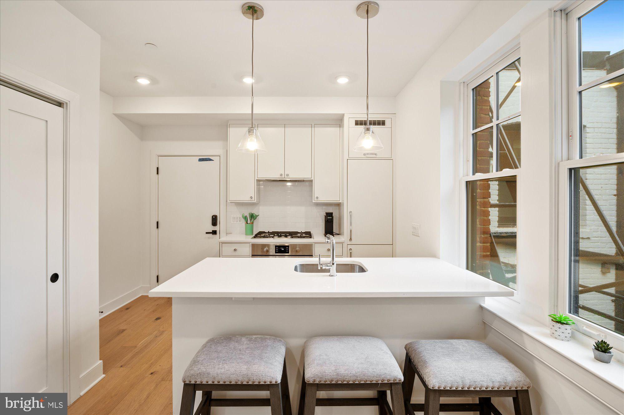 2869 28TH NW #104