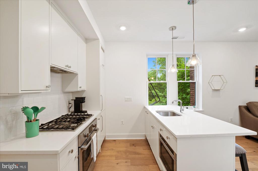 2869 28TH NW #104