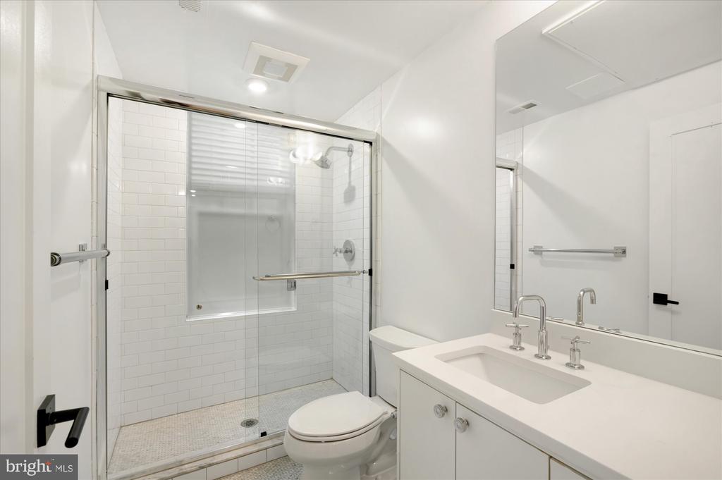 2869 28TH NW #103