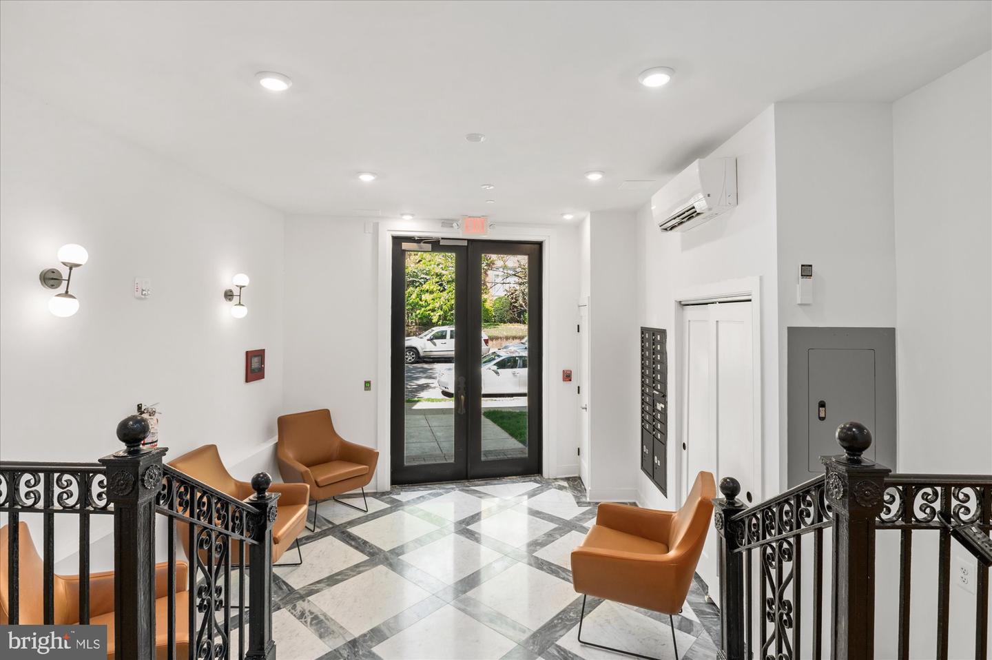 2869 28TH NW #103