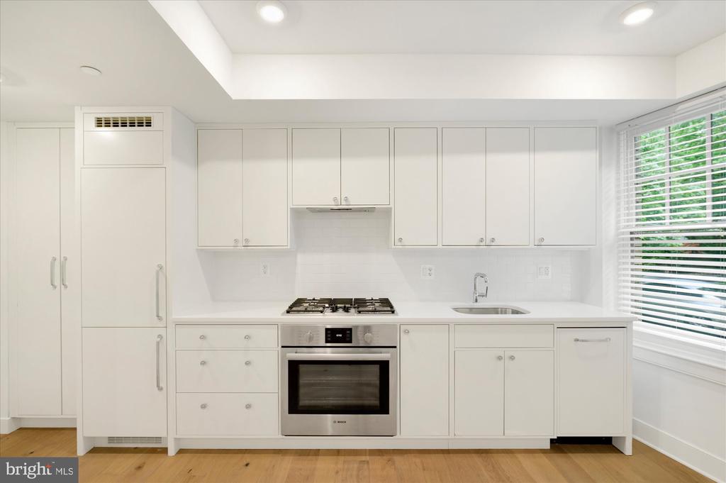 2869 28TH NW #103