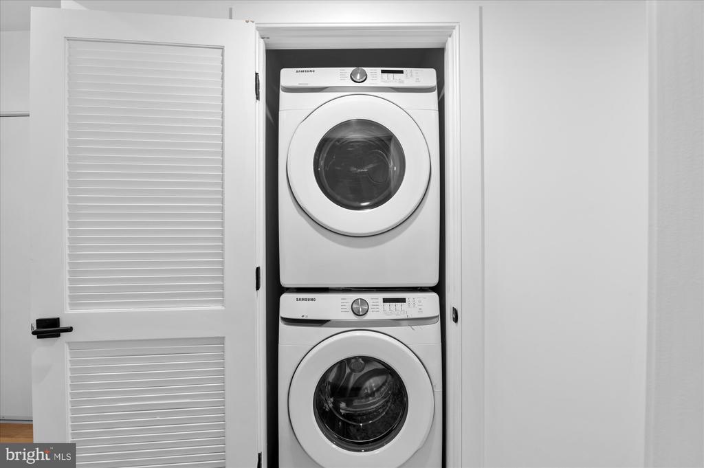 2869 28TH NW 301