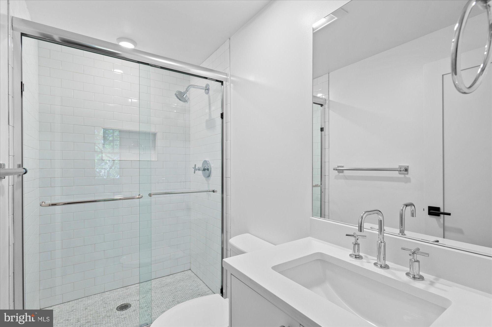 2869 28TH NW 301
