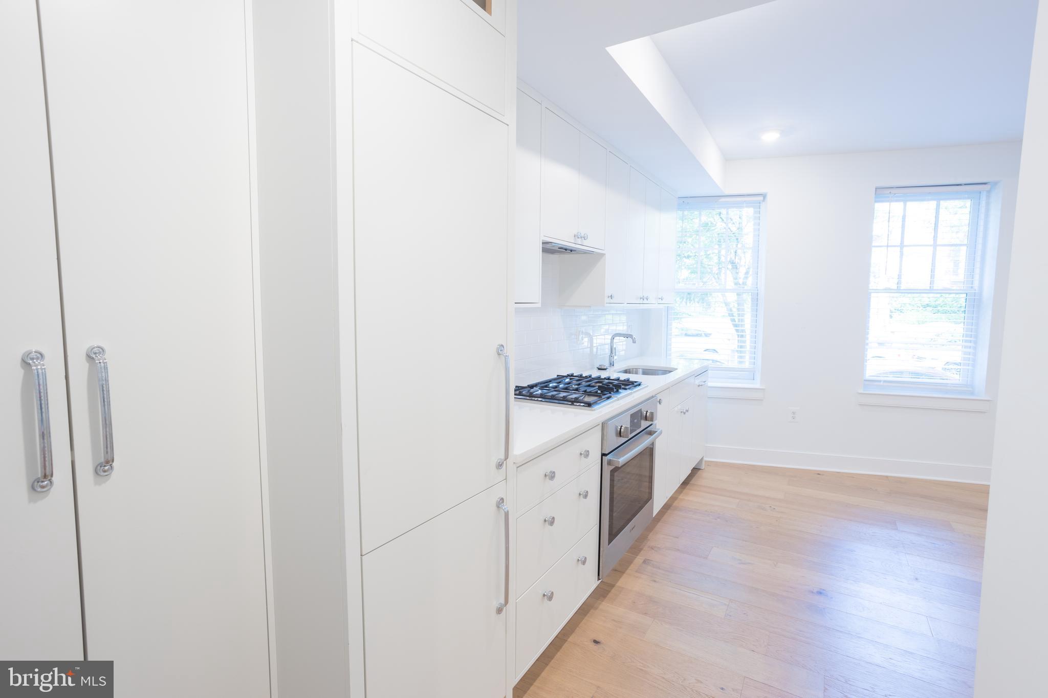 2869 28TH NW 204