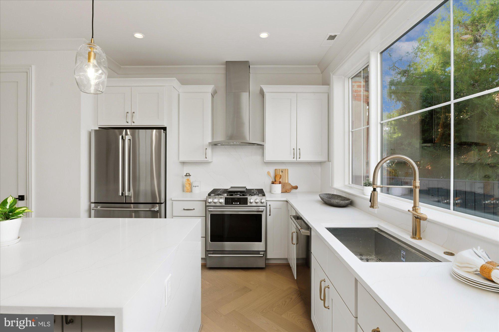 1509 CAROLINE STREET NW