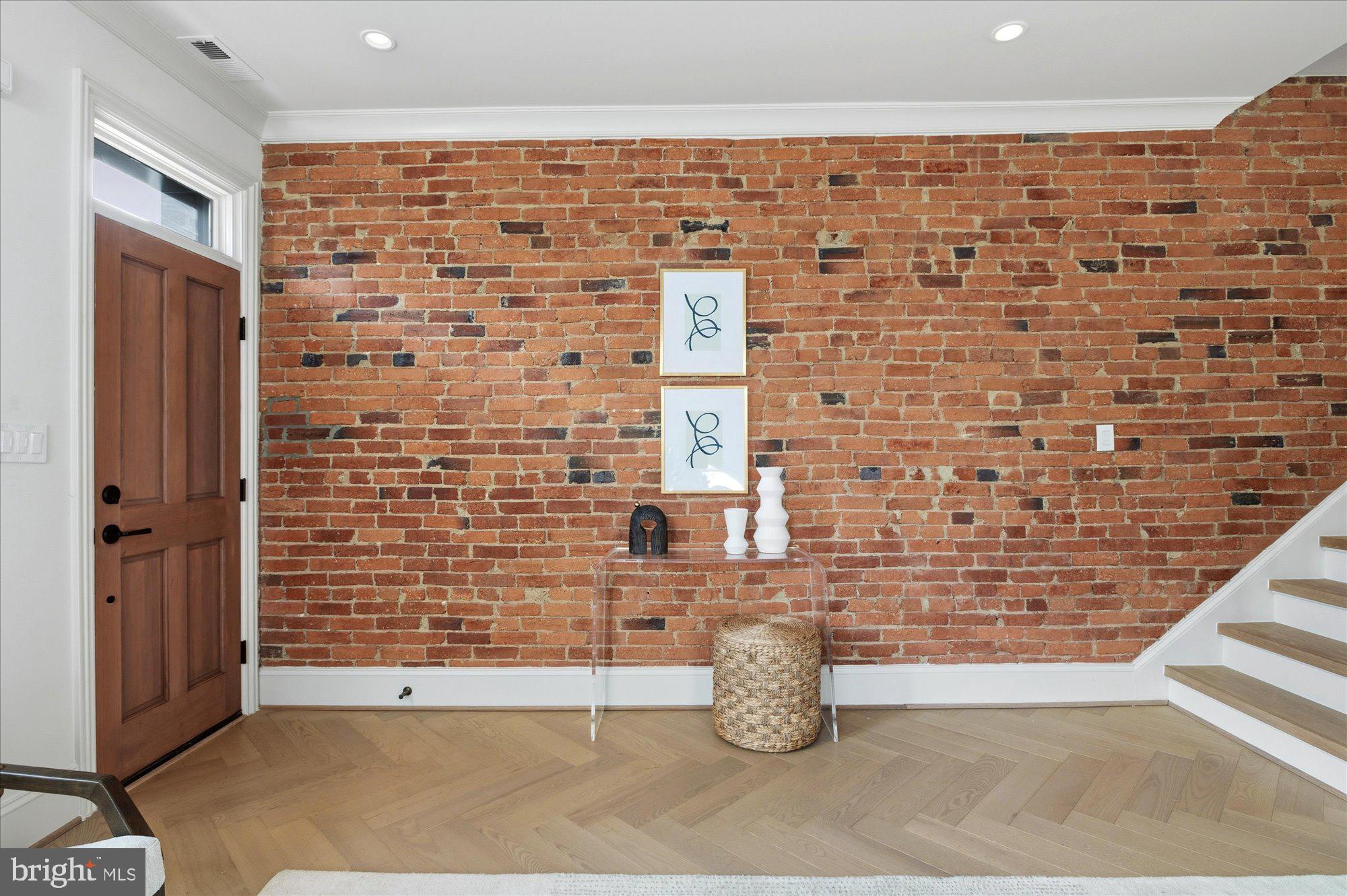 1509 CAROLINE STREET NW