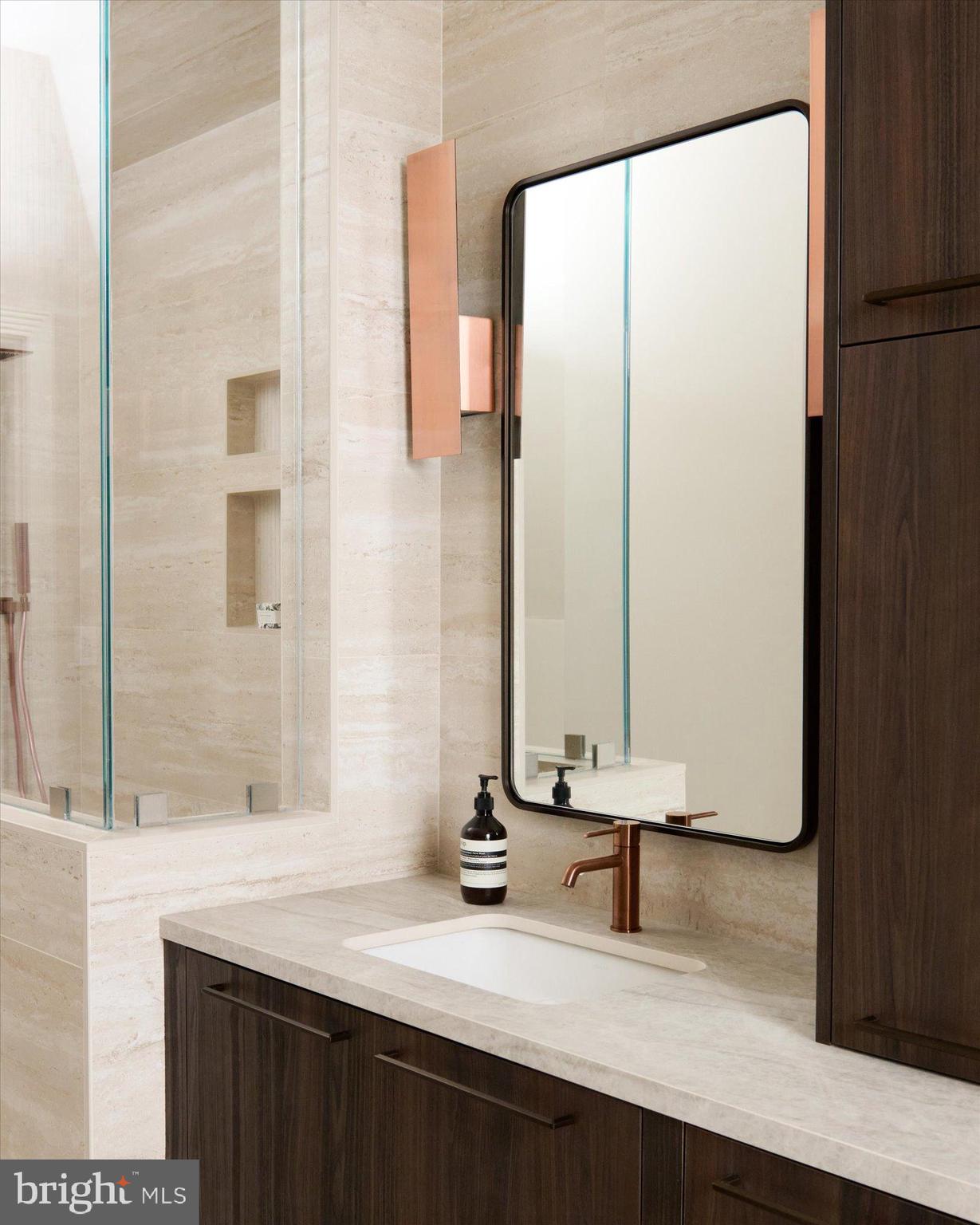 1115 RHODE ISLAND AVENUE NW