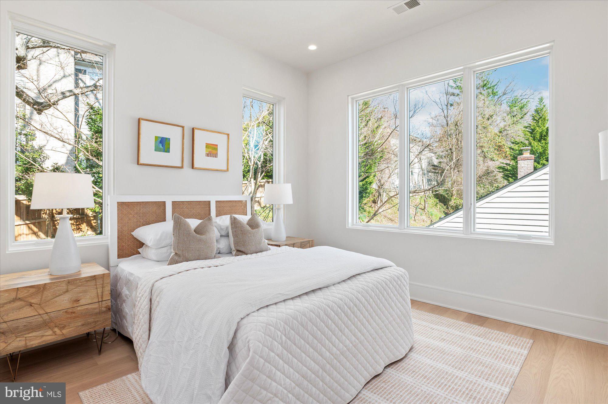 5011 FULTON STREET NW