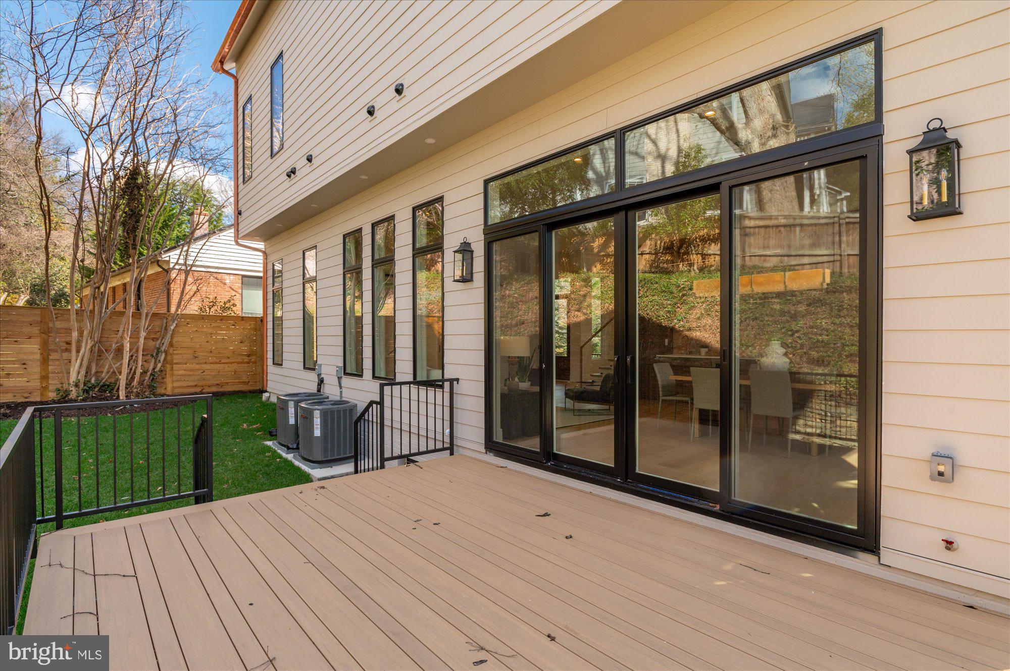 5011 FULTON STREET NW