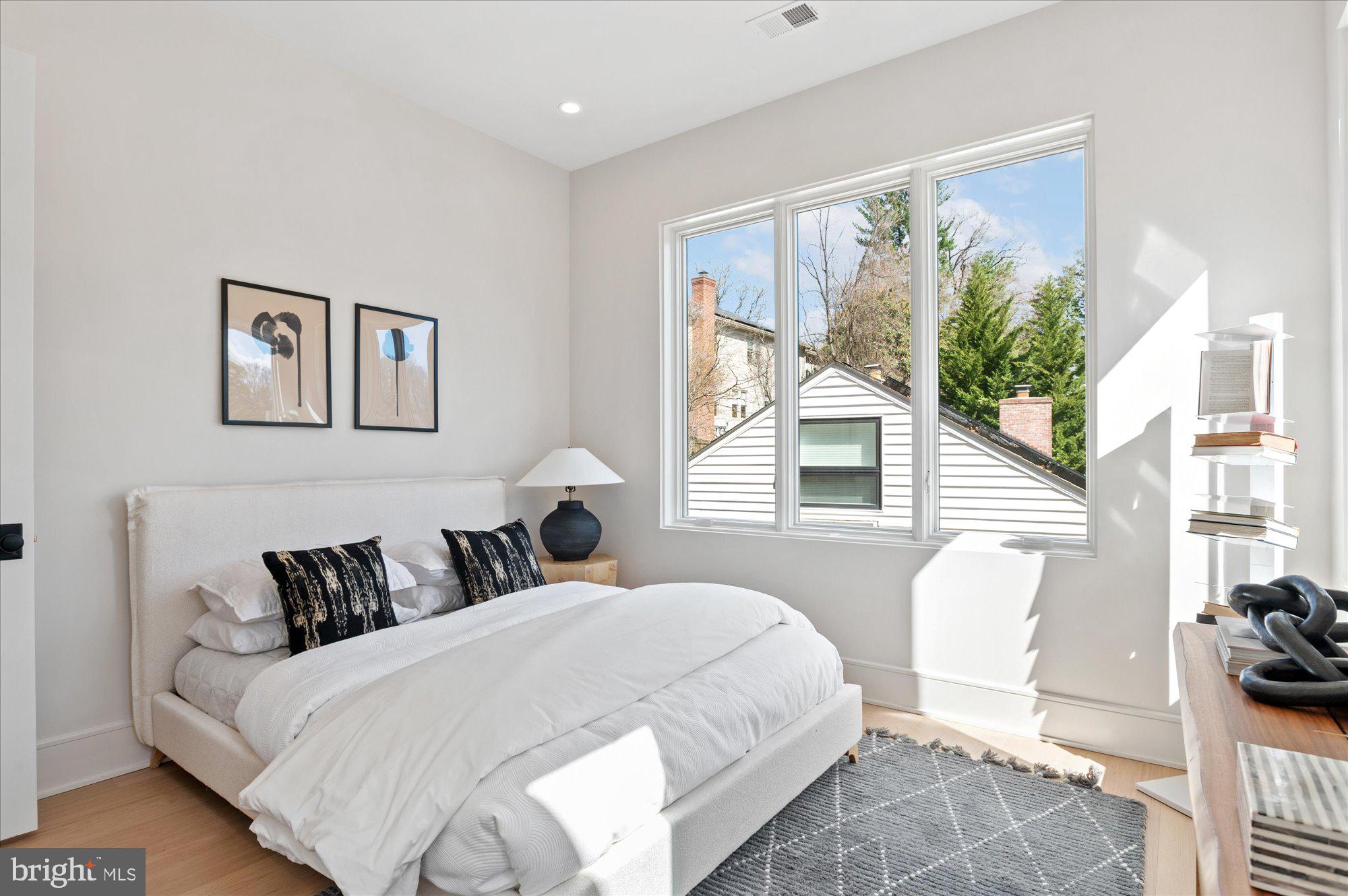 5011 FULTON STREET NW