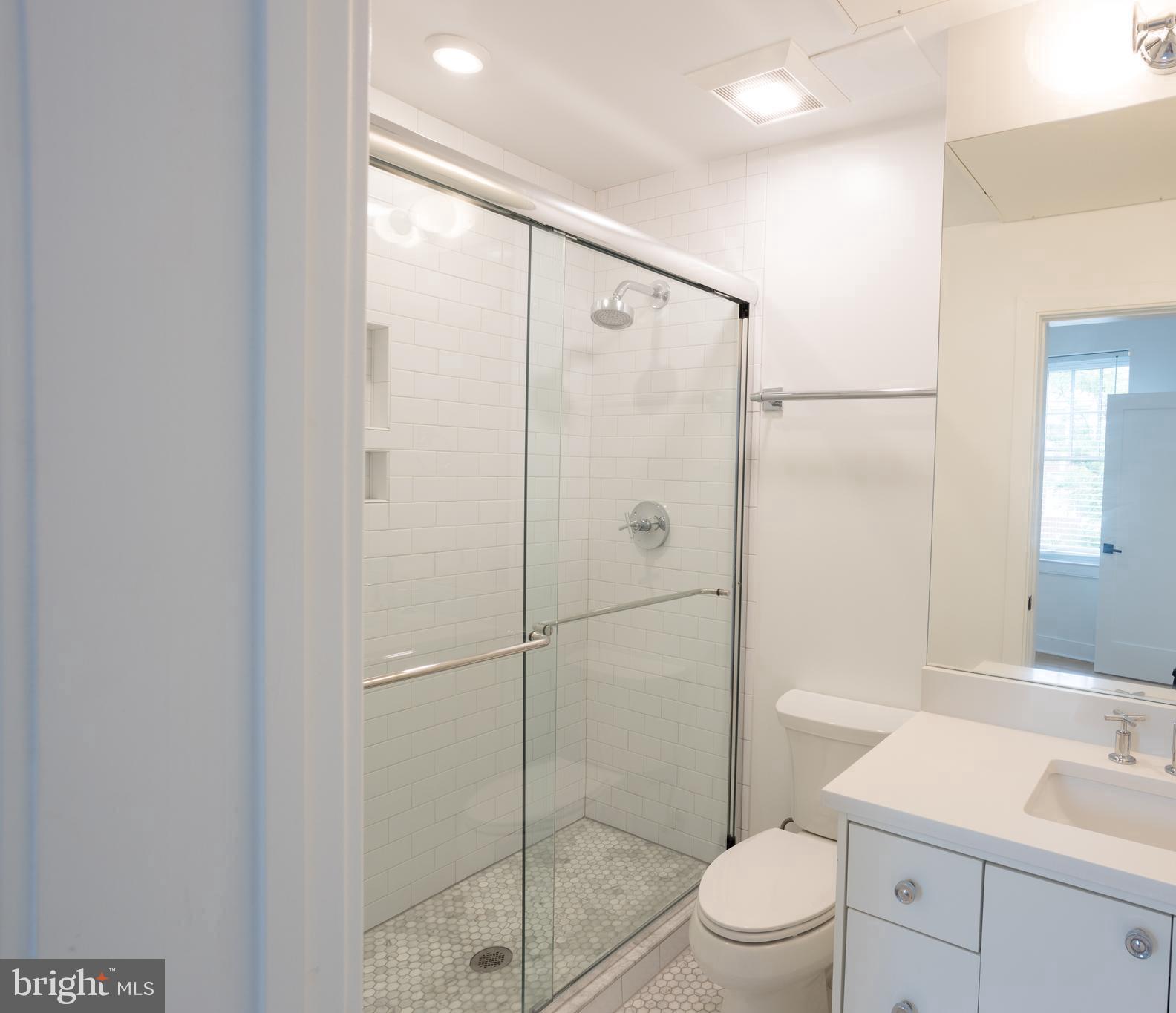 2869 28TH NW 3