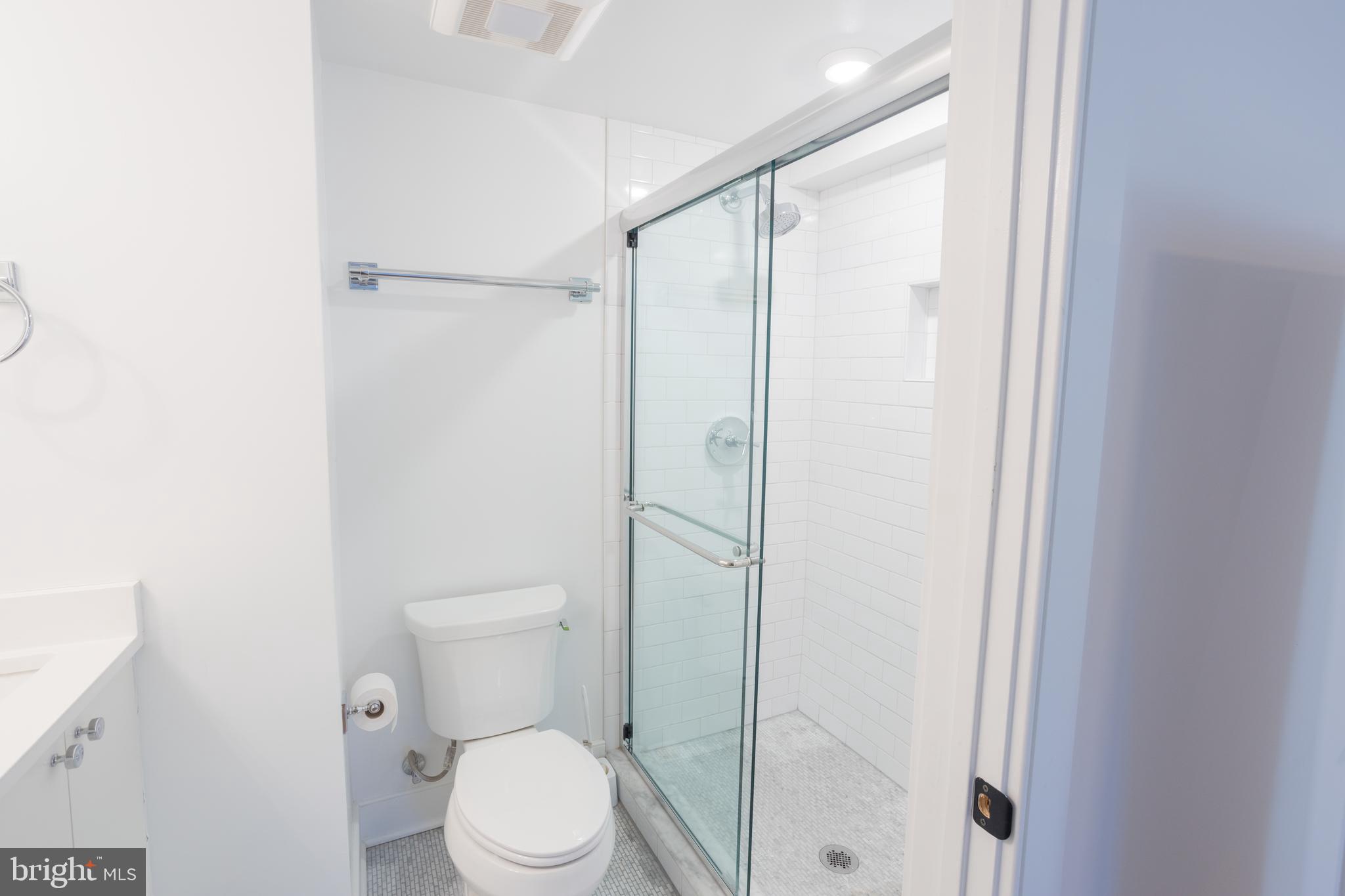2869 28TH NW 3