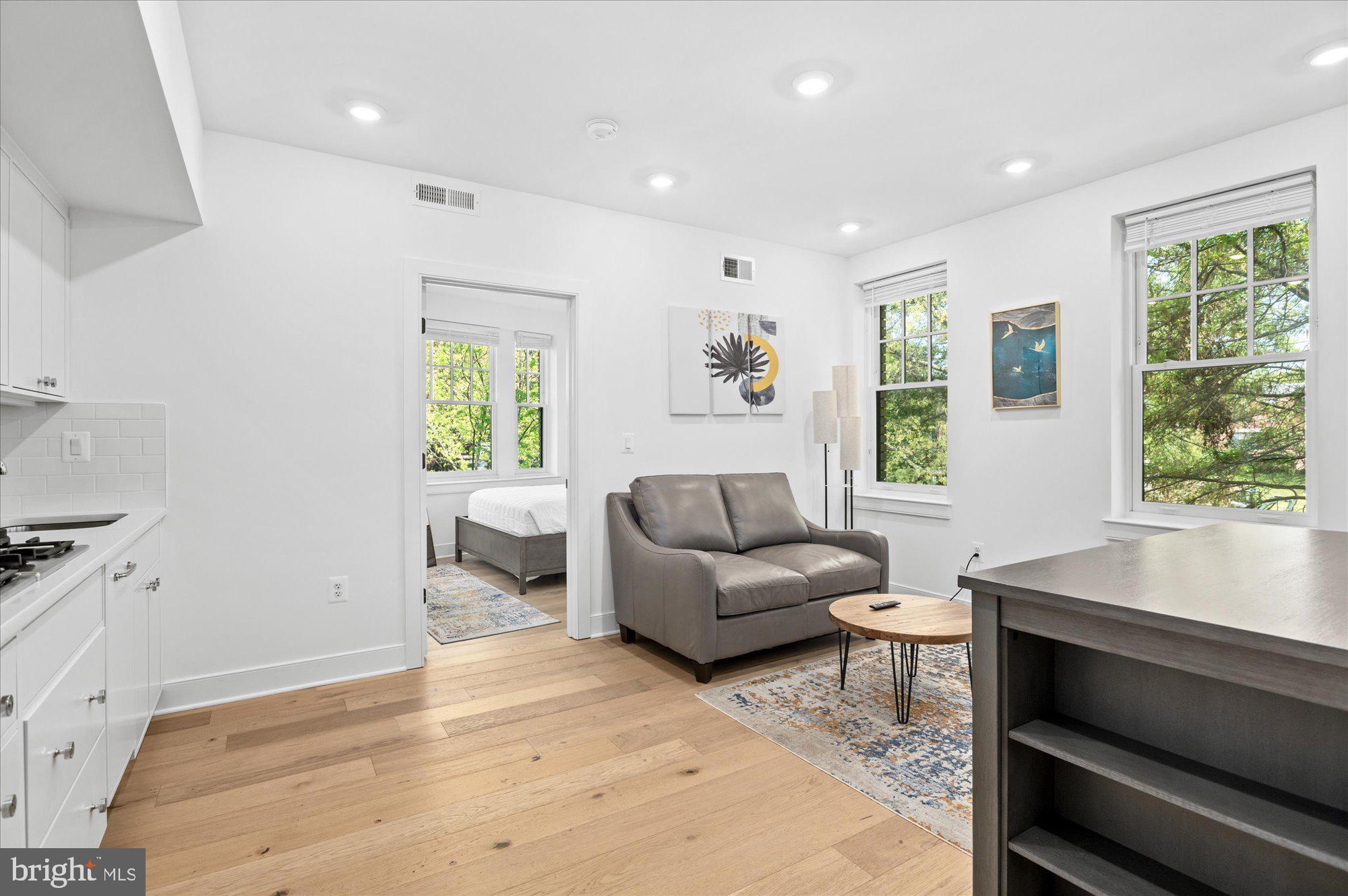 2869 28TH NW 202