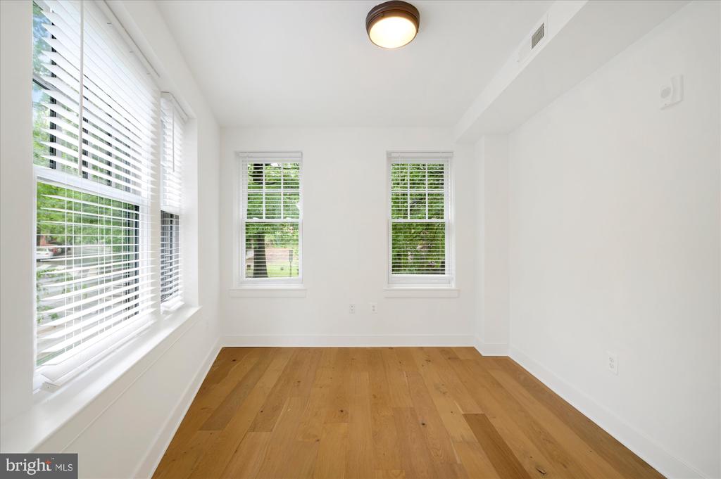 2869 28TH STREET NW Unit: 003