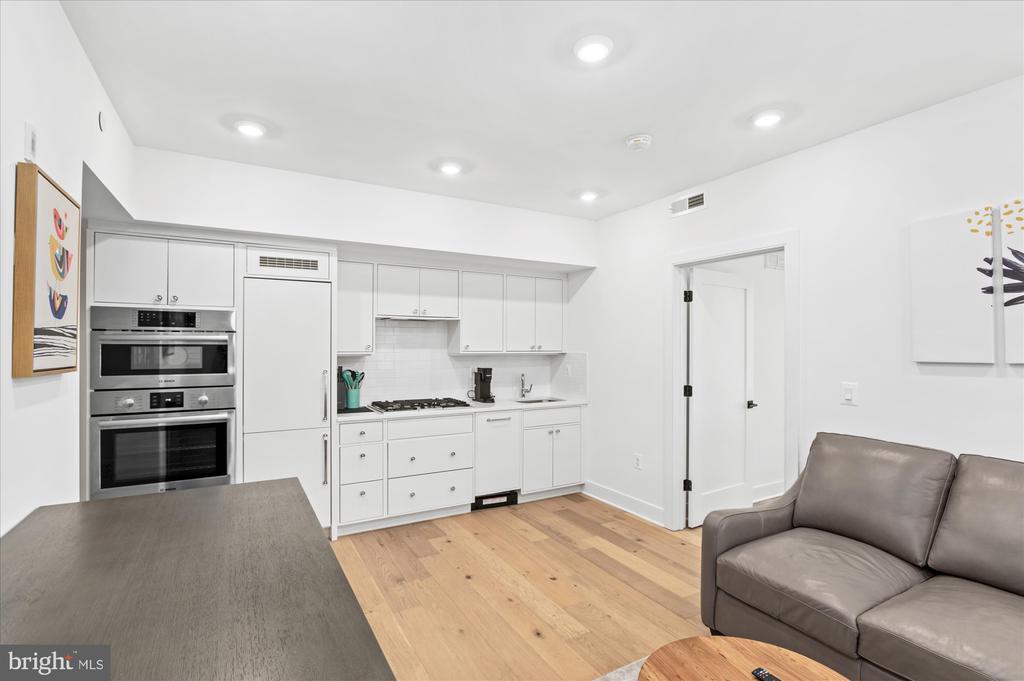 2869 28TH STREET NW Unit: 102