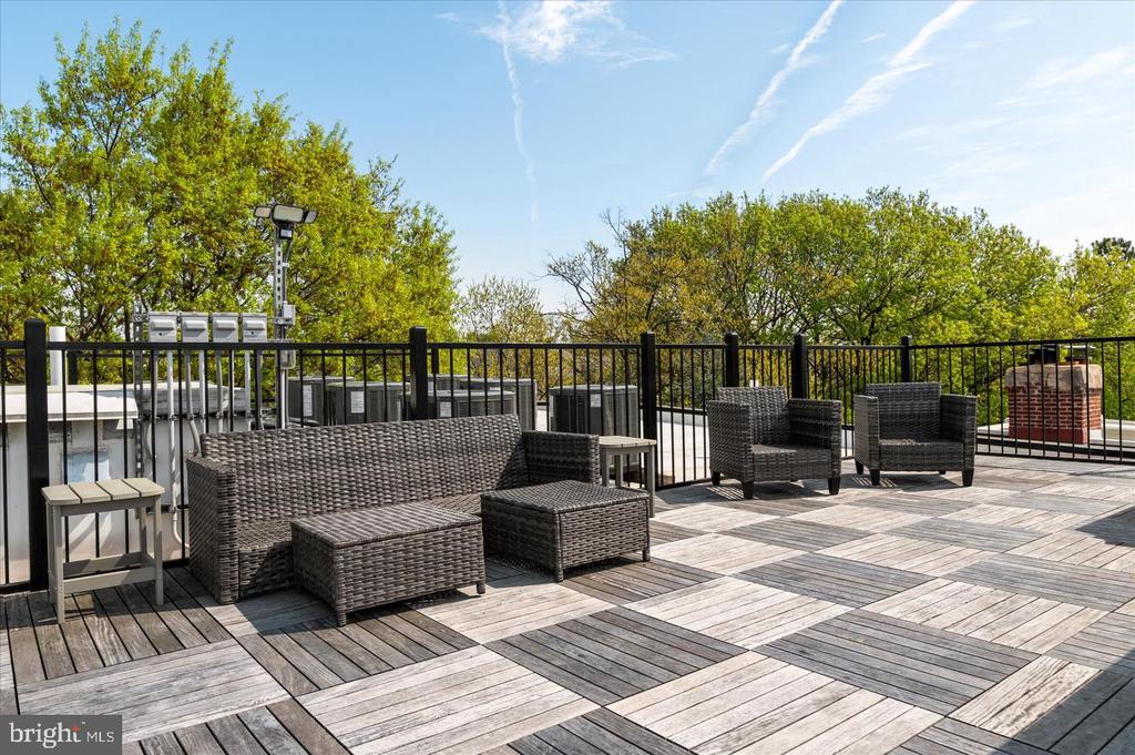 2869 28TH NW Unit: 101