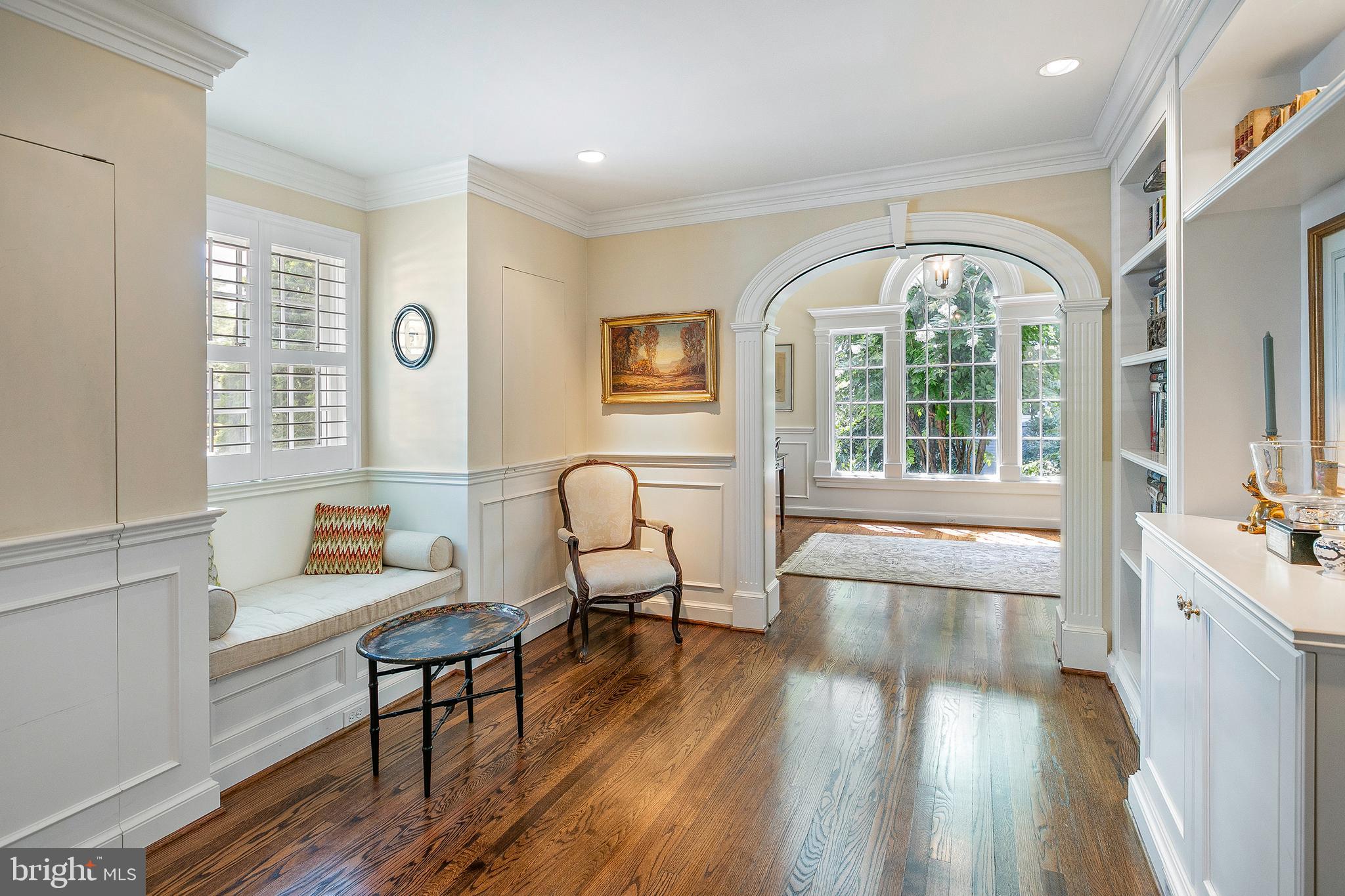 8126 KERRY LANE