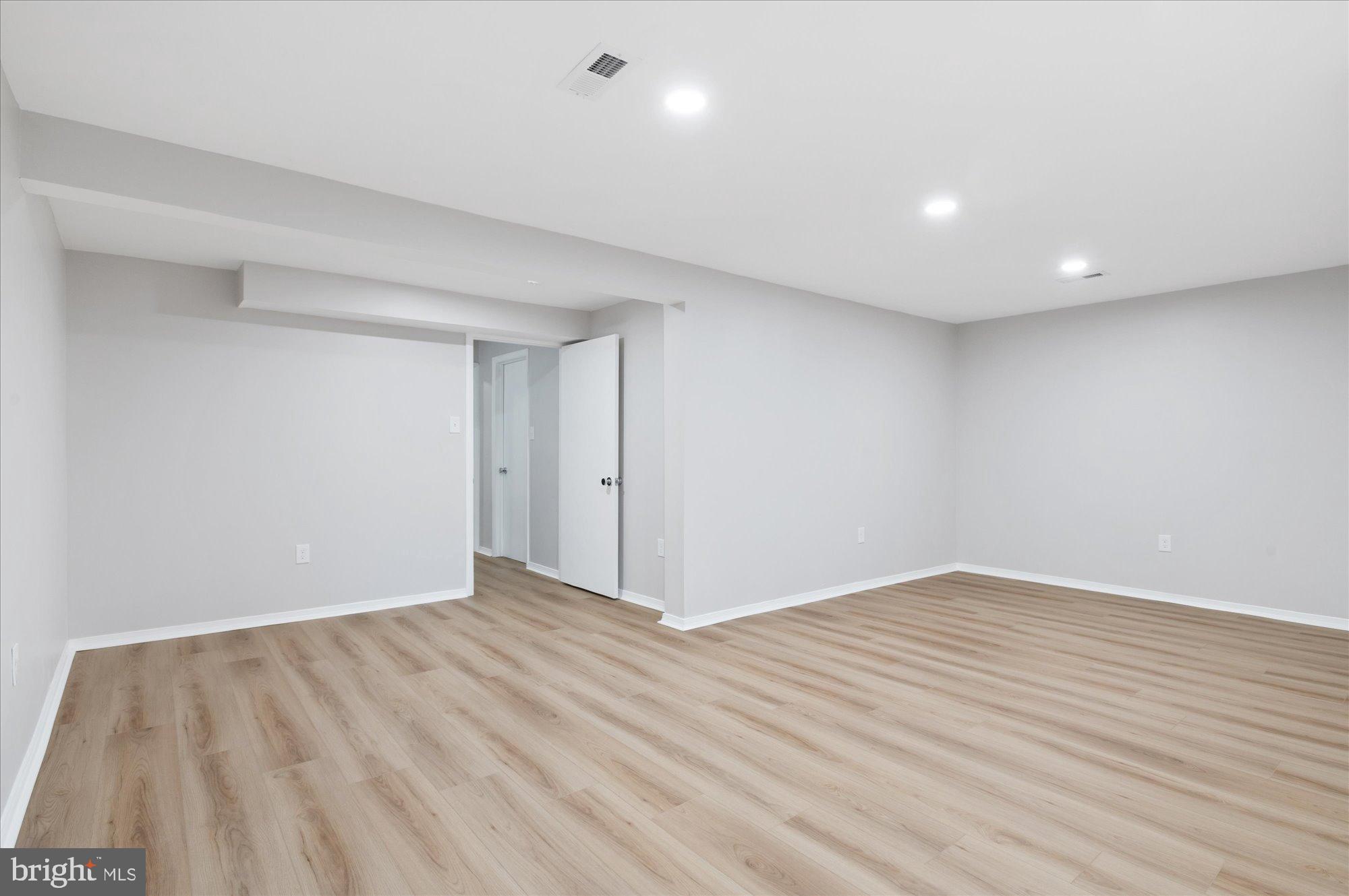 18473 STONE HOLLOW DRIVE