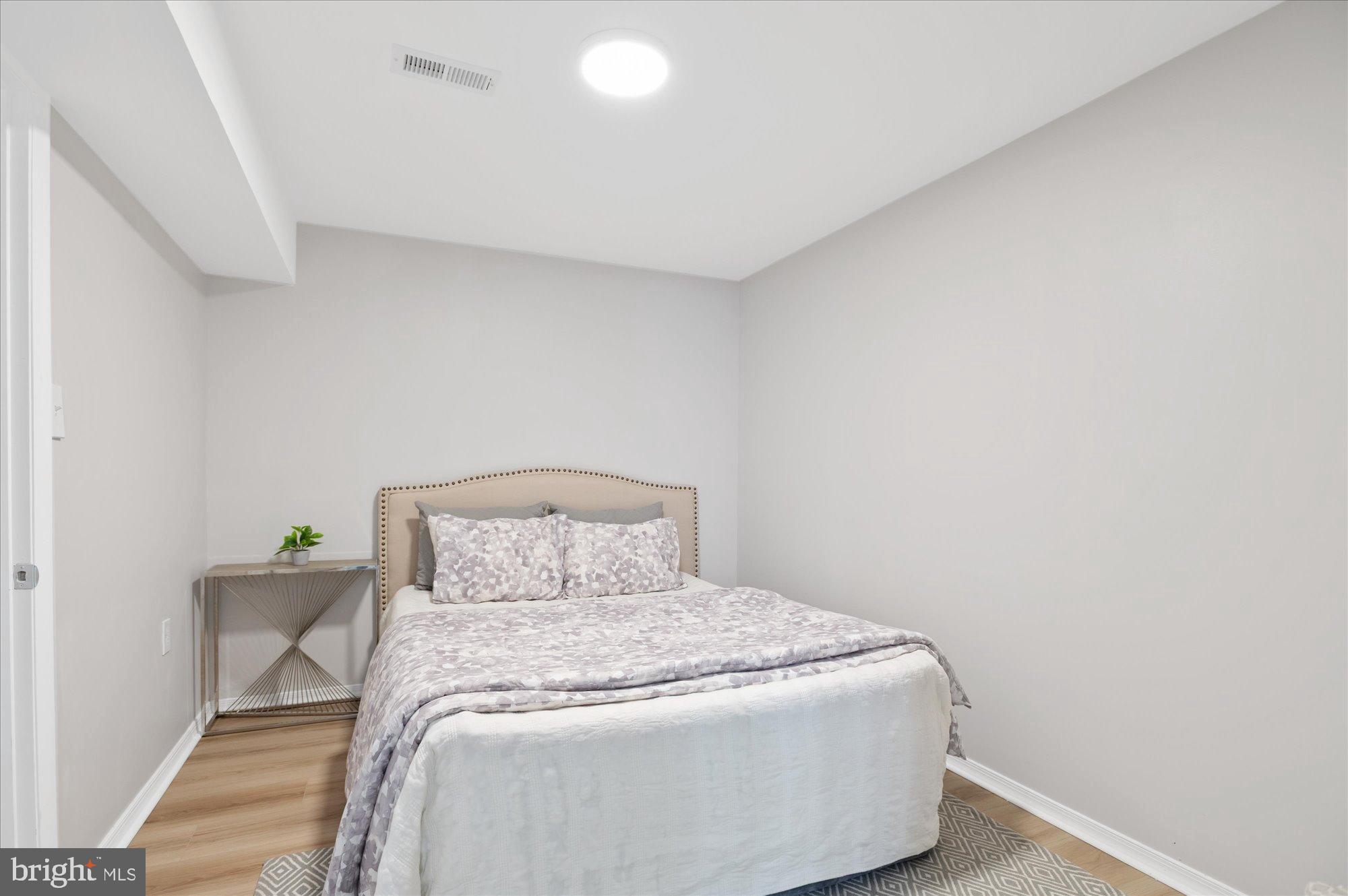 18473 STONE HOLLOW DRIVE