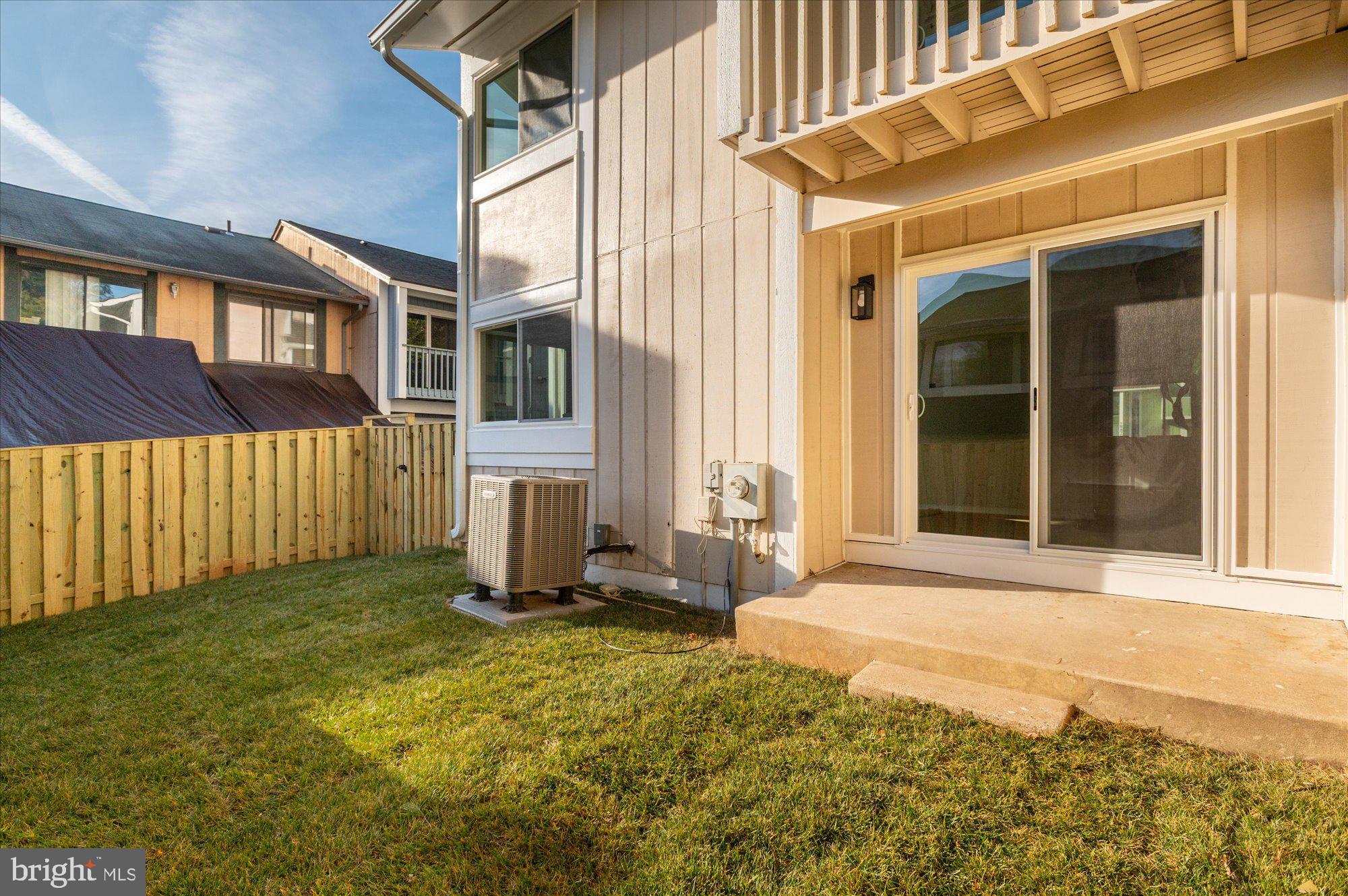 18473 STONE HOLLOW DRIVE