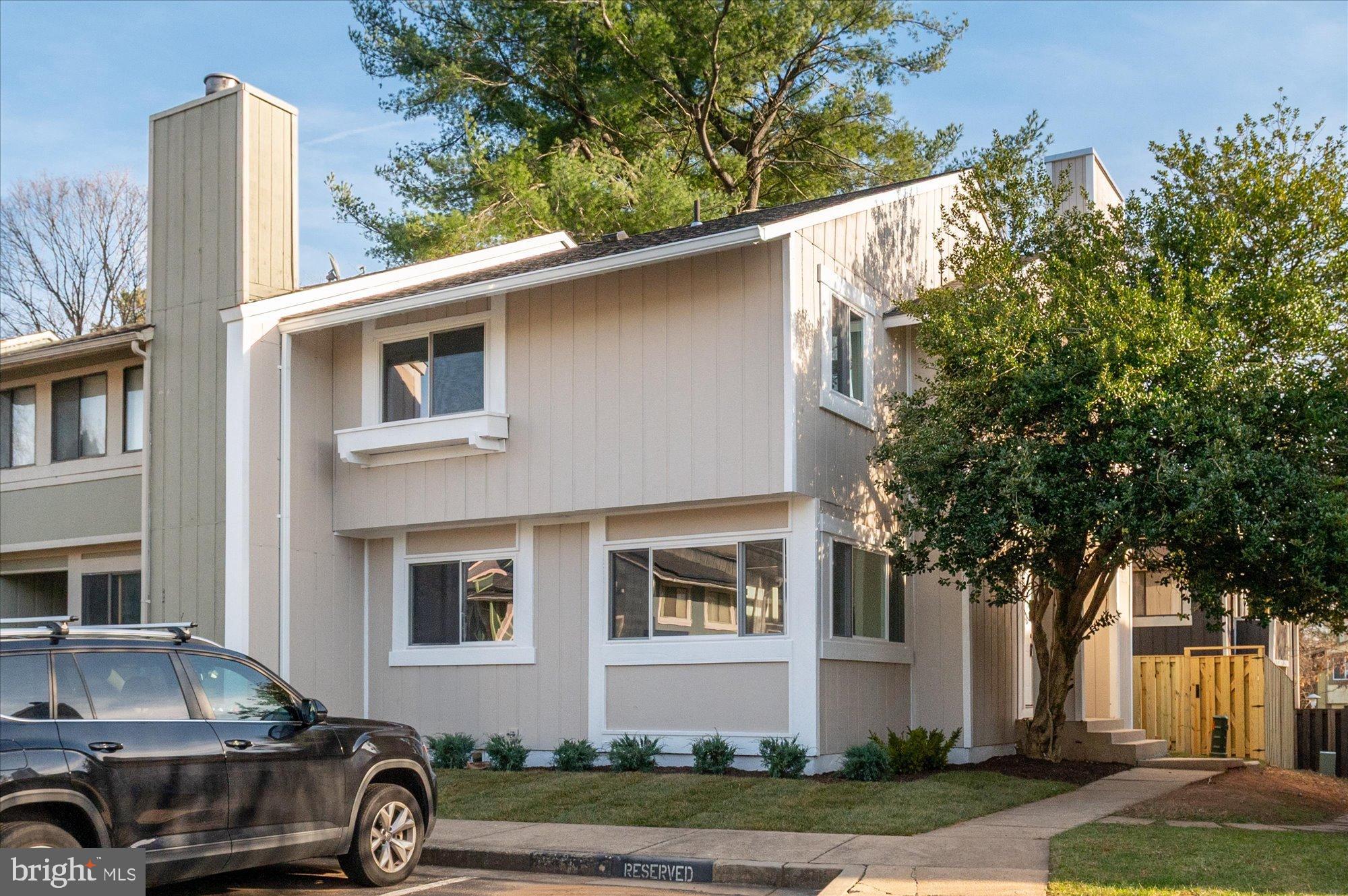 18473 STONE HOLLOW DRIVE