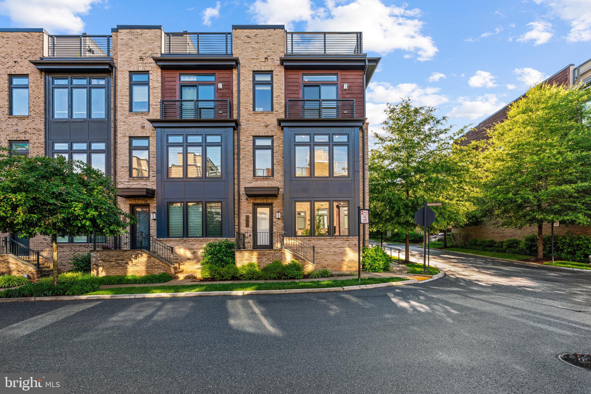 158 WINSOME CIRCLE