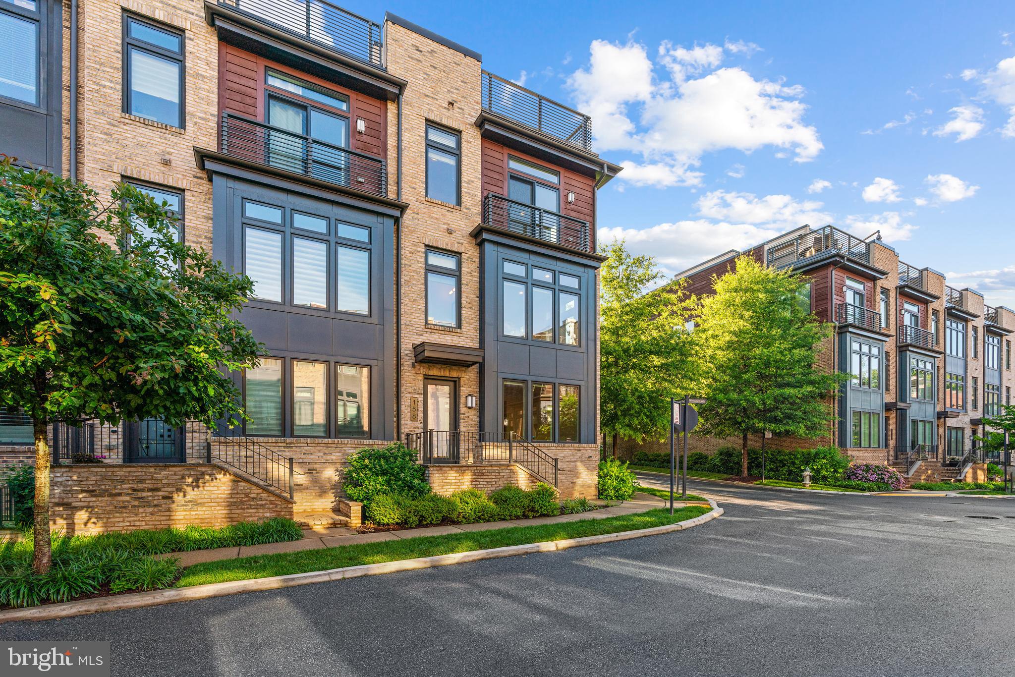 158 WINSOME CIRCLE