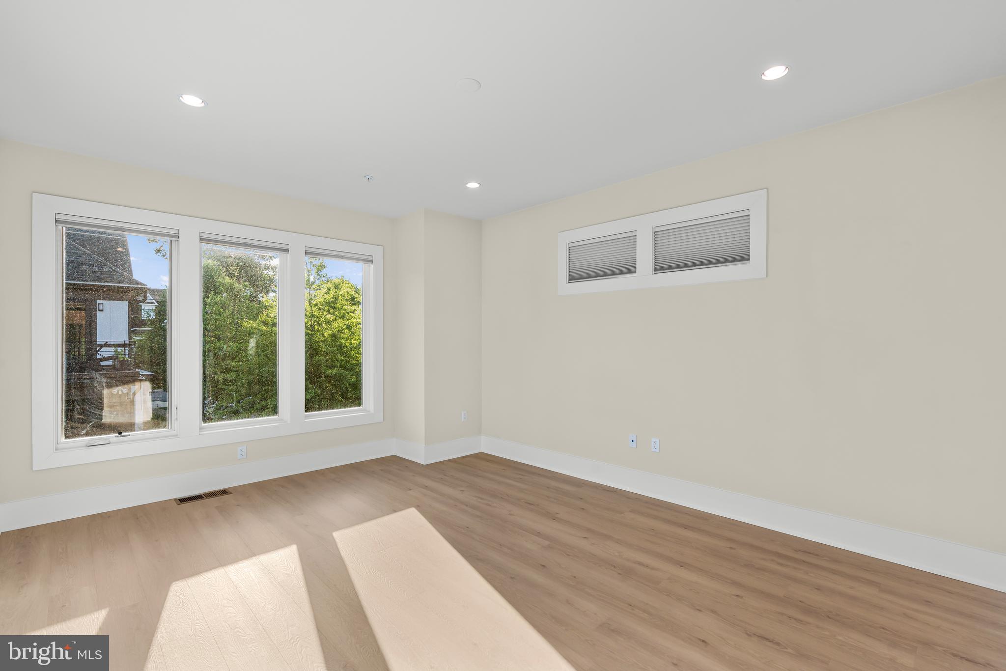 158 WINSOME CIRCLE