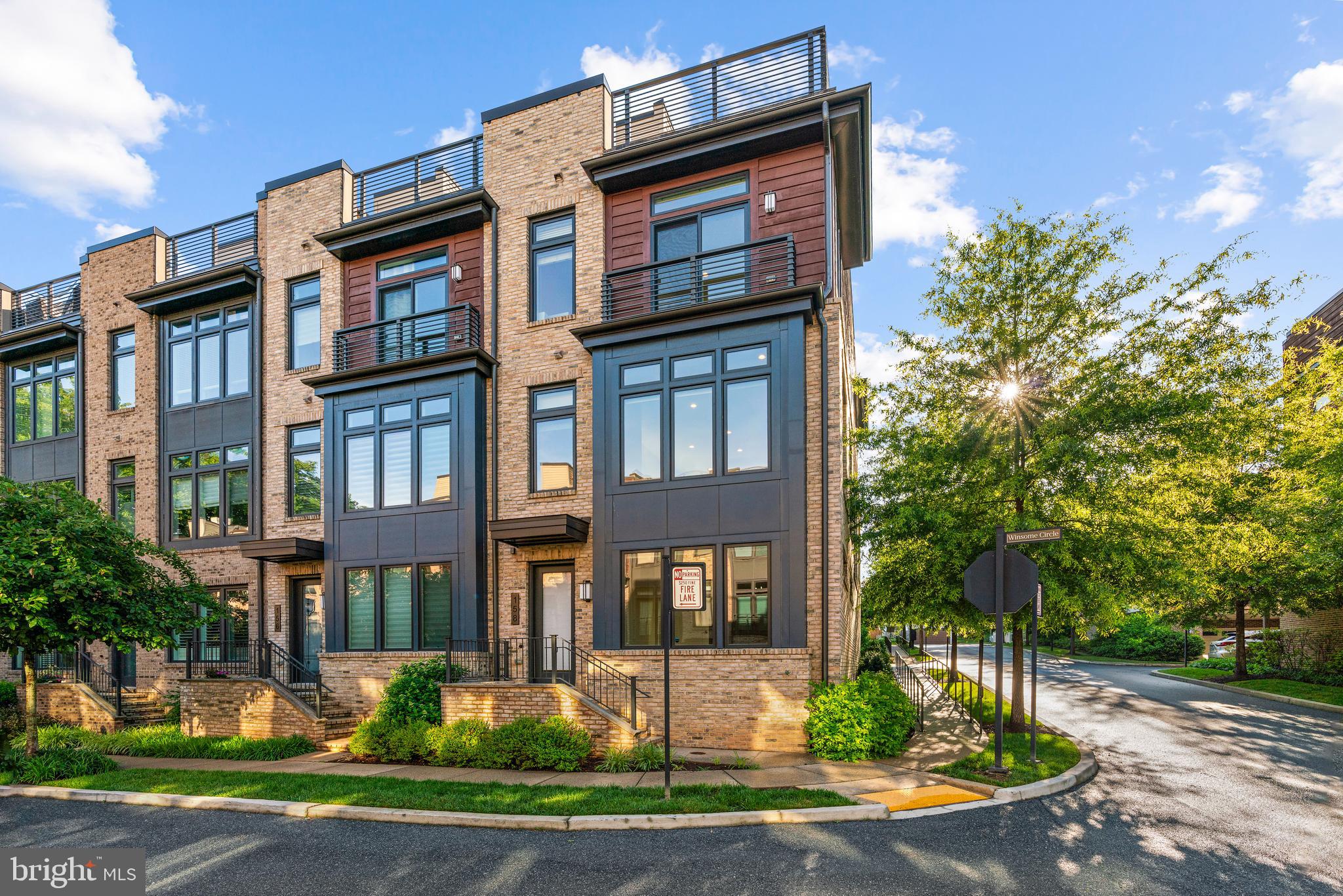 158 WINSOME CIRCLE