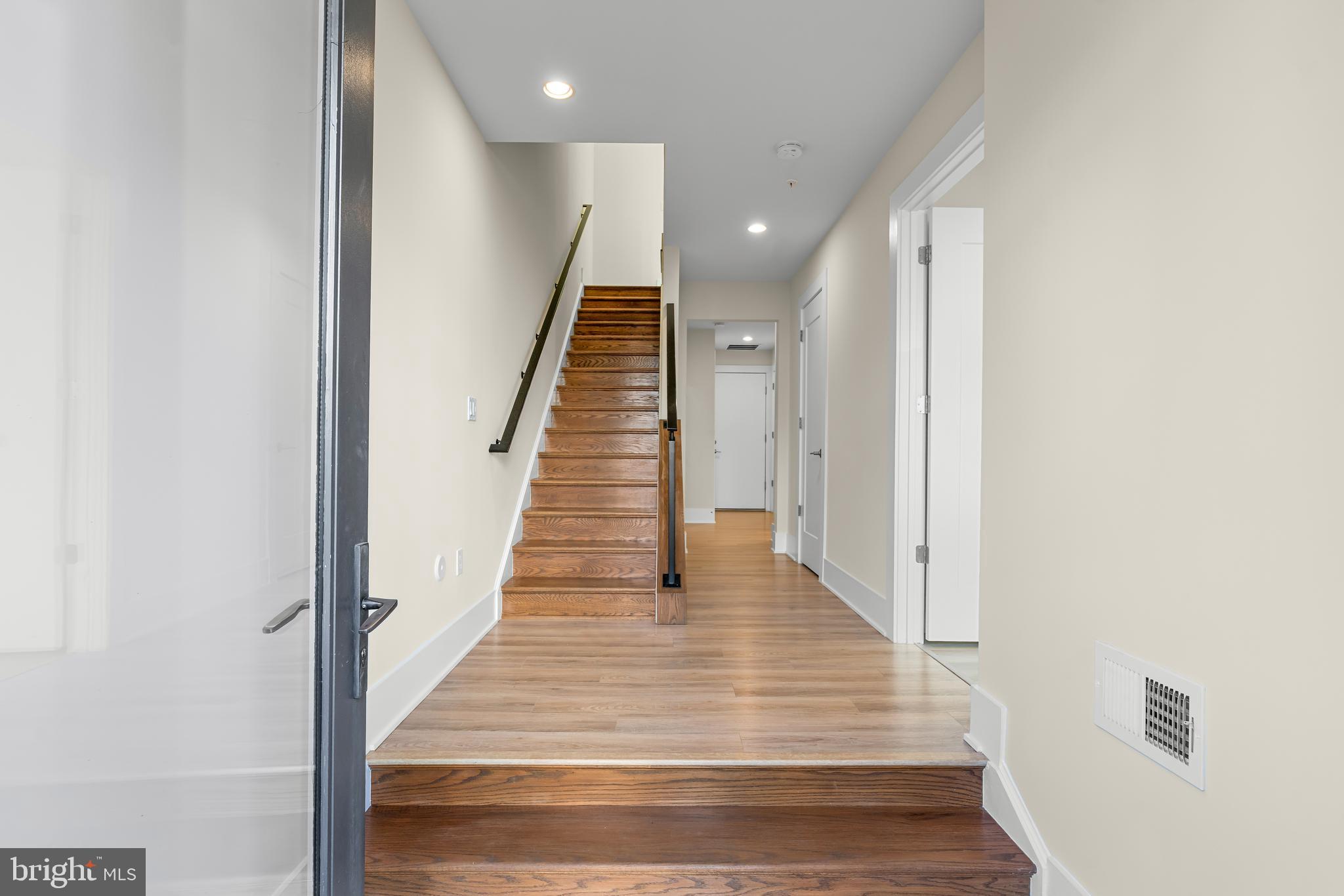 158 WINSOME CIRCLE