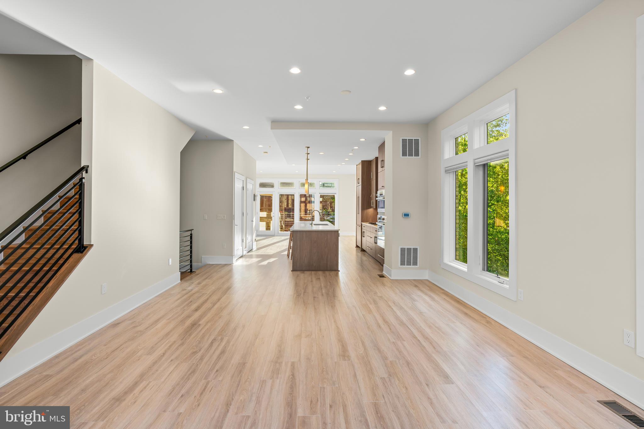 158 WINSOME CIRCLE