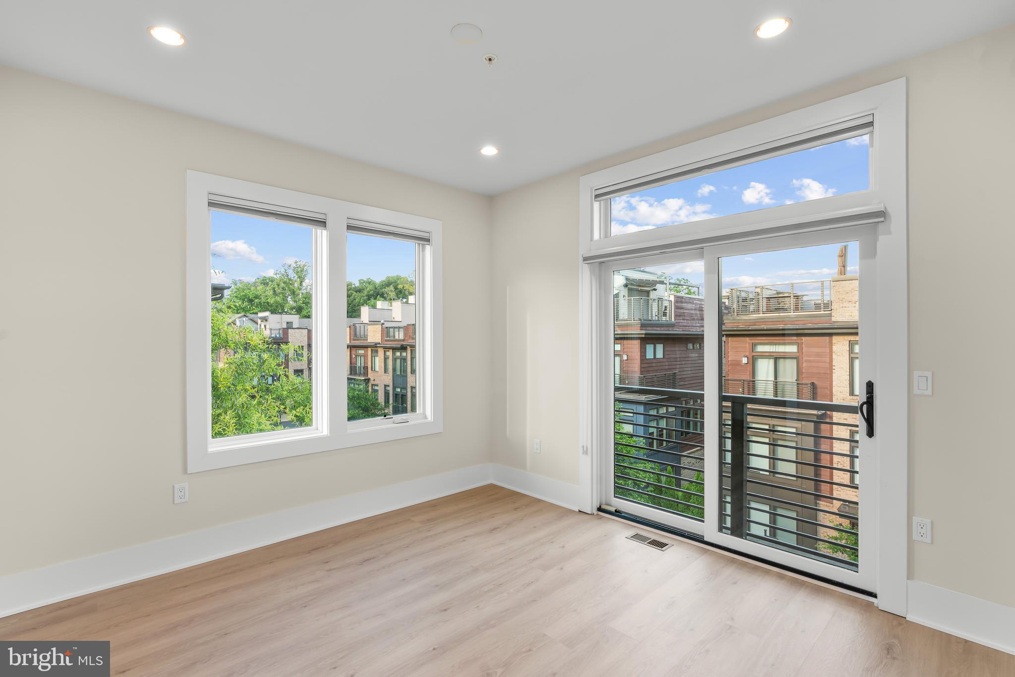 158 WINSOME CIRCLE