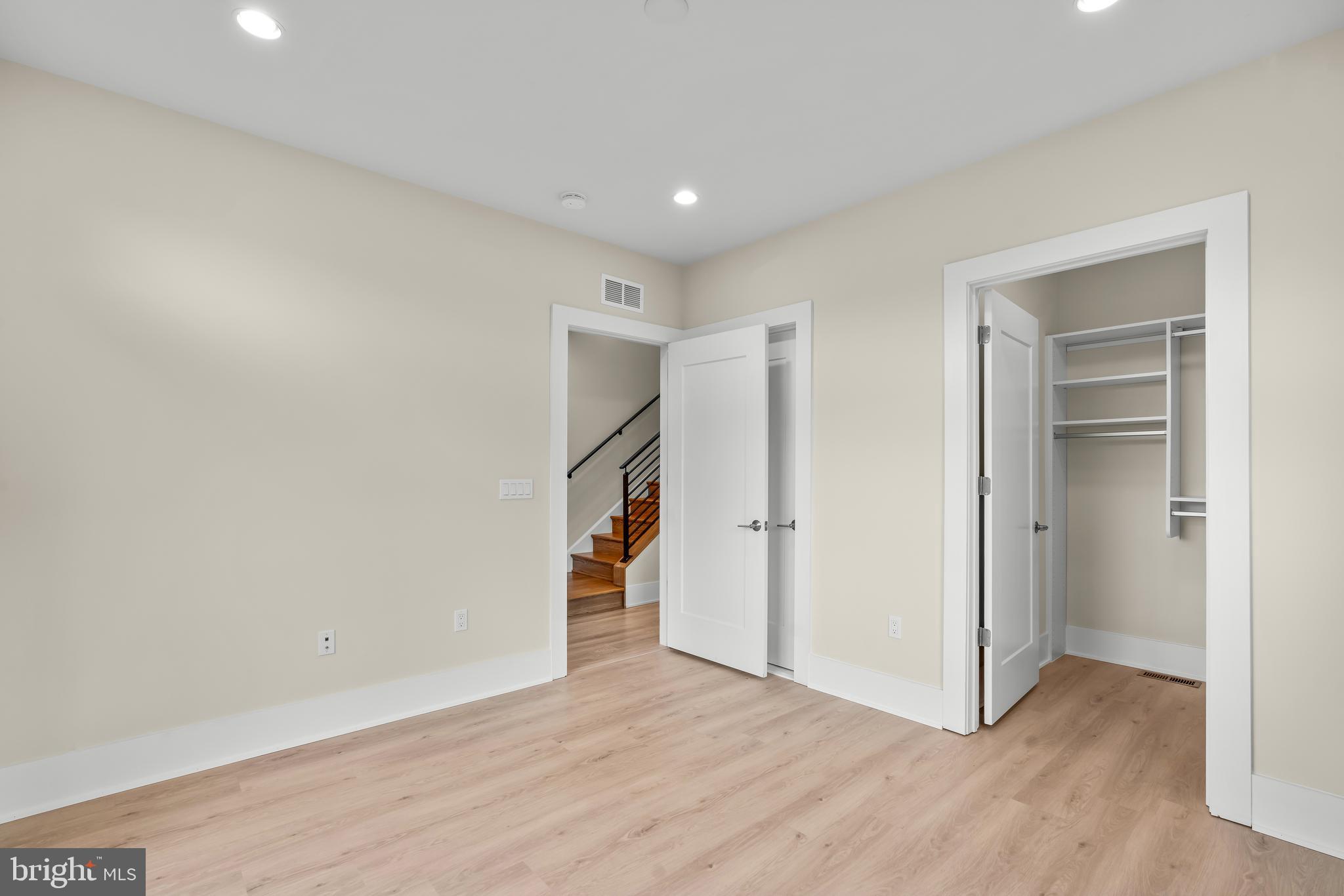 158 WINSOME CIRCLE