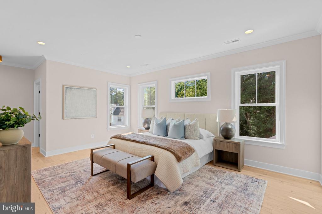 5104 FAIRGLEN LANE