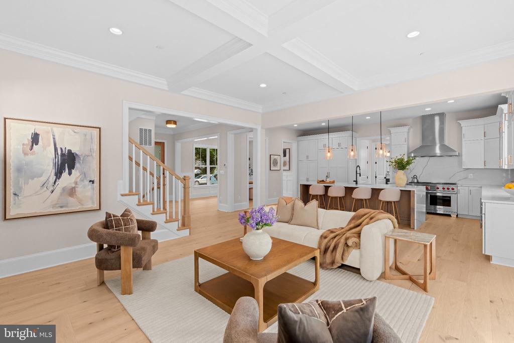 5104 FAIRGLEN LANE