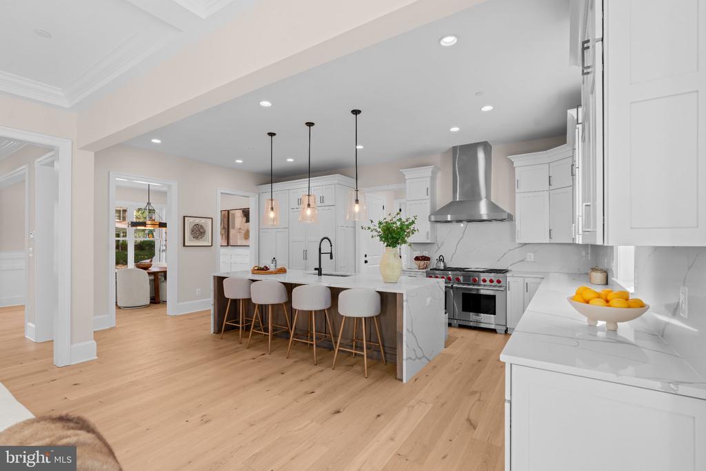 5104 FAIRGLEN LANE