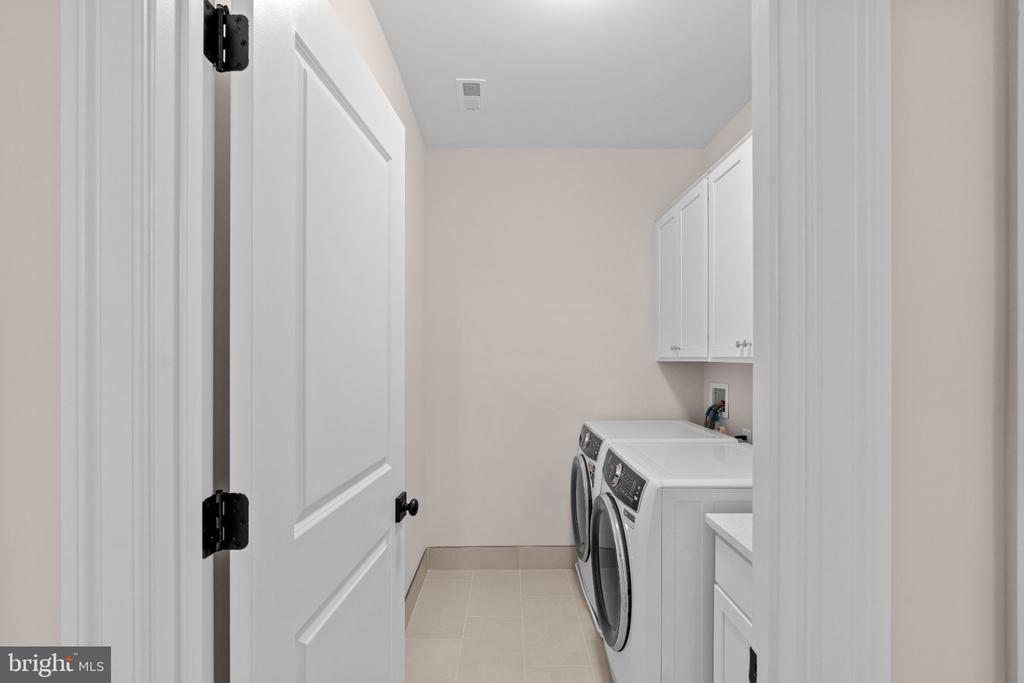 5104 FAIRGLEN LANE
