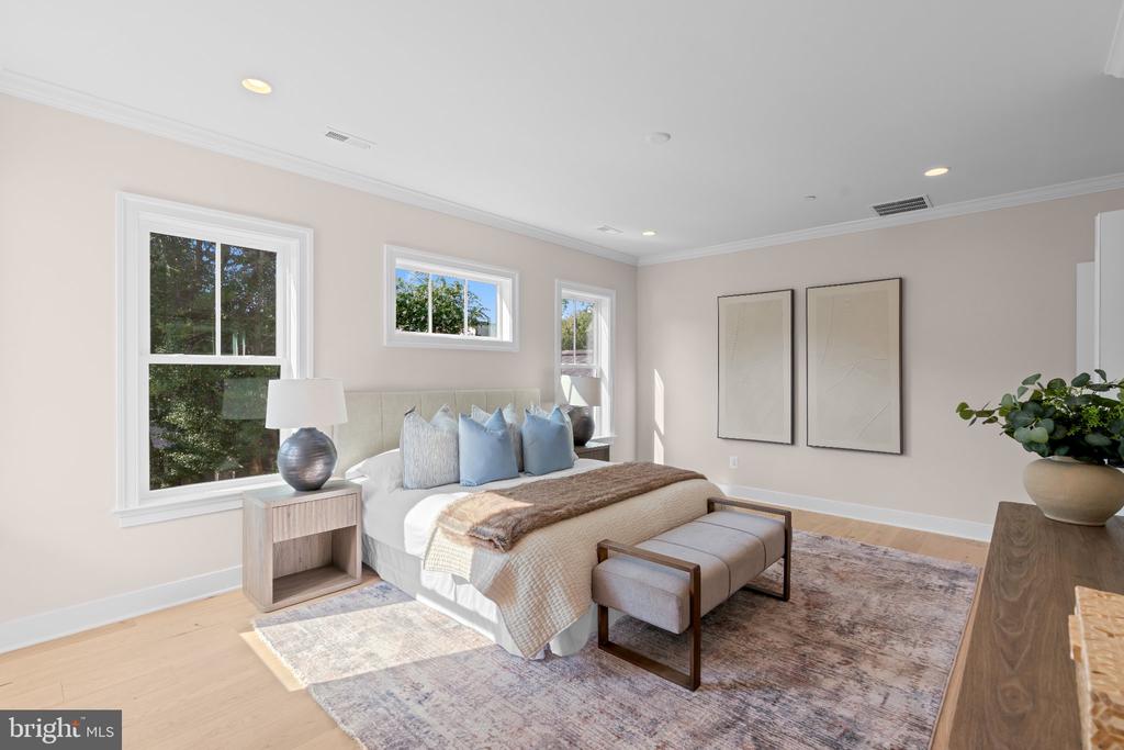 5104 FAIRGLEN LANE