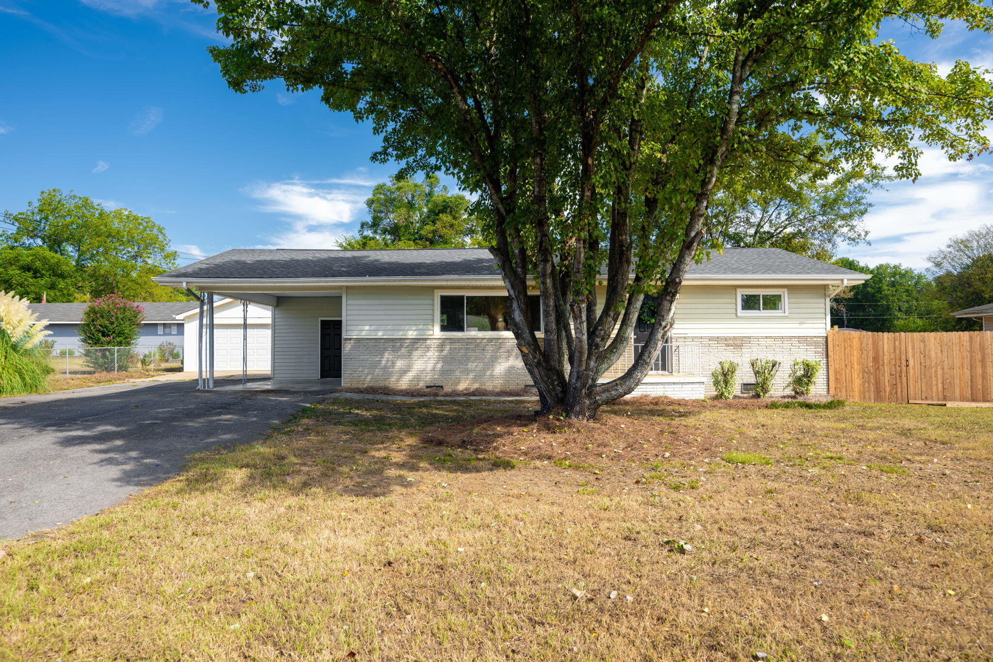 704 Shelly Lane