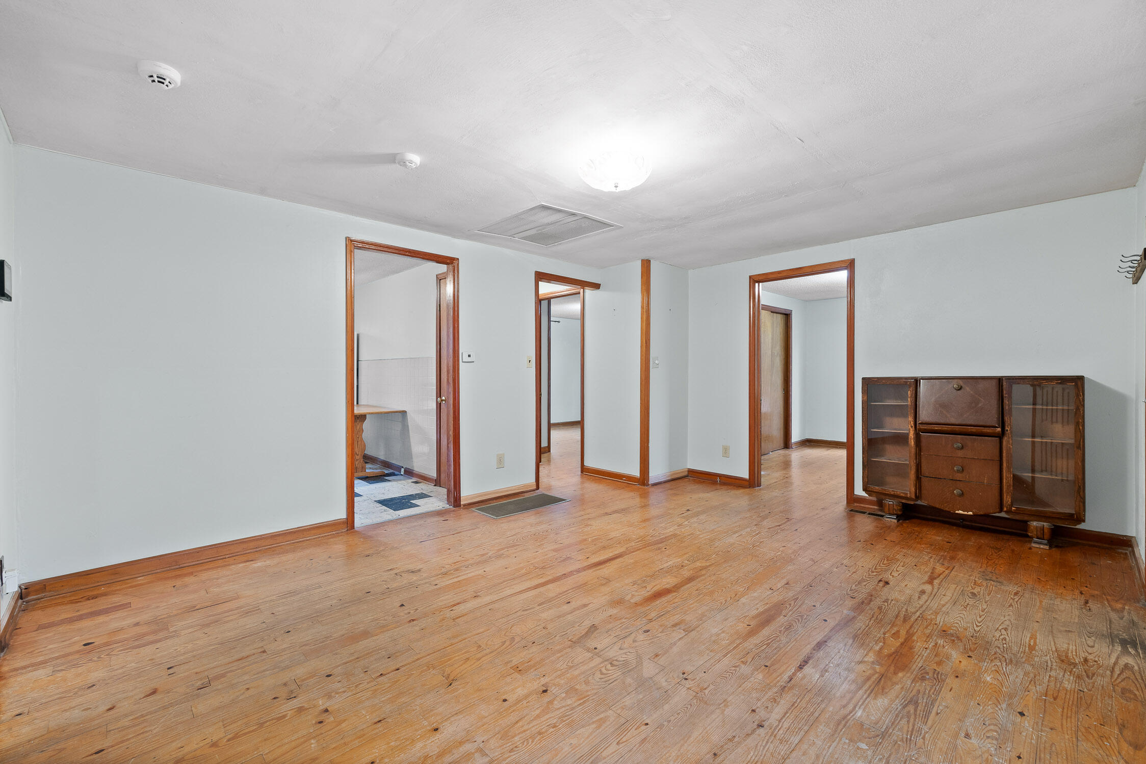 145 Davis Road