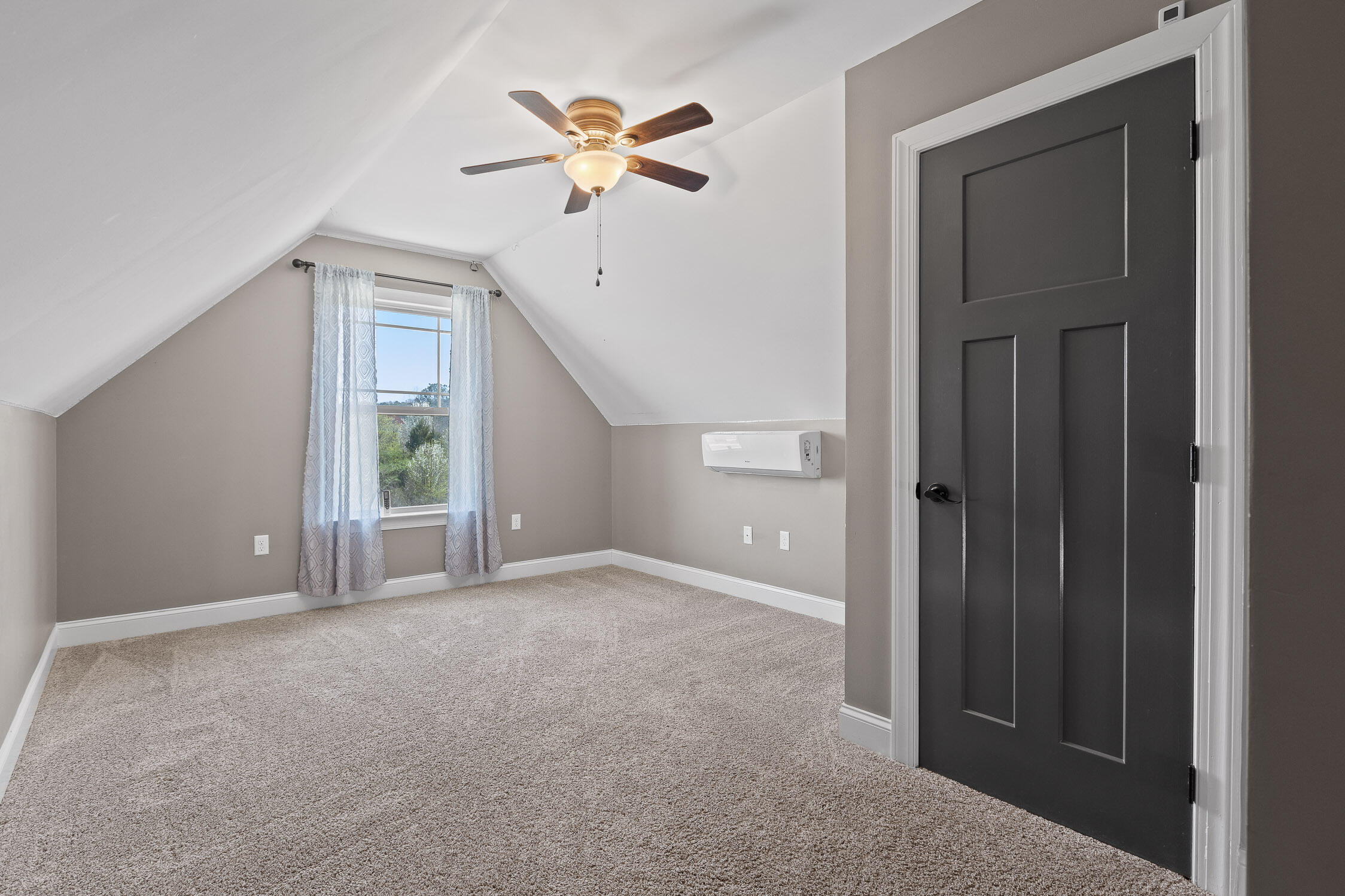 60 Evergreen Meadows Lane