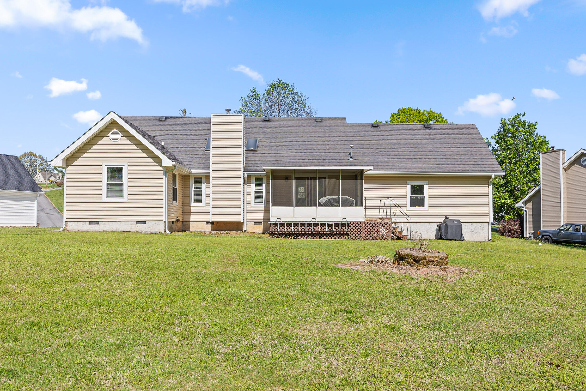 140 Scenic Circle