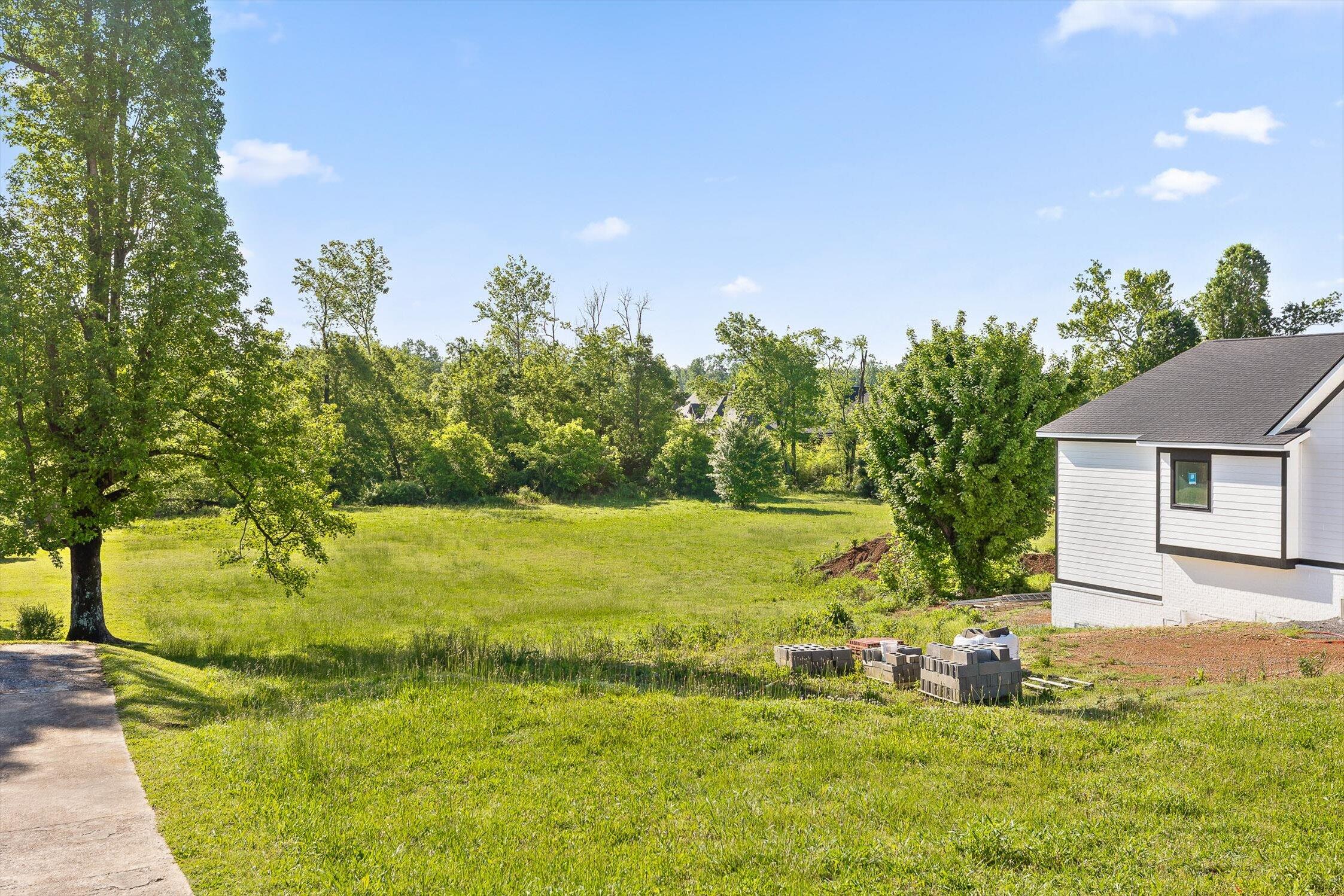 1740 Gray Road