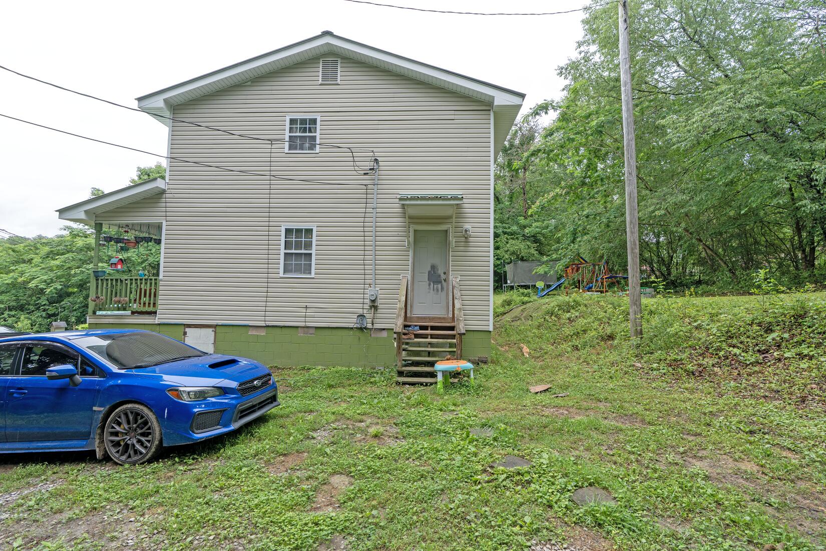 905 Prospect Road