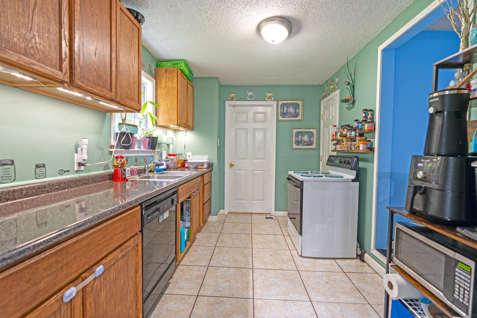 905 Prospect Road