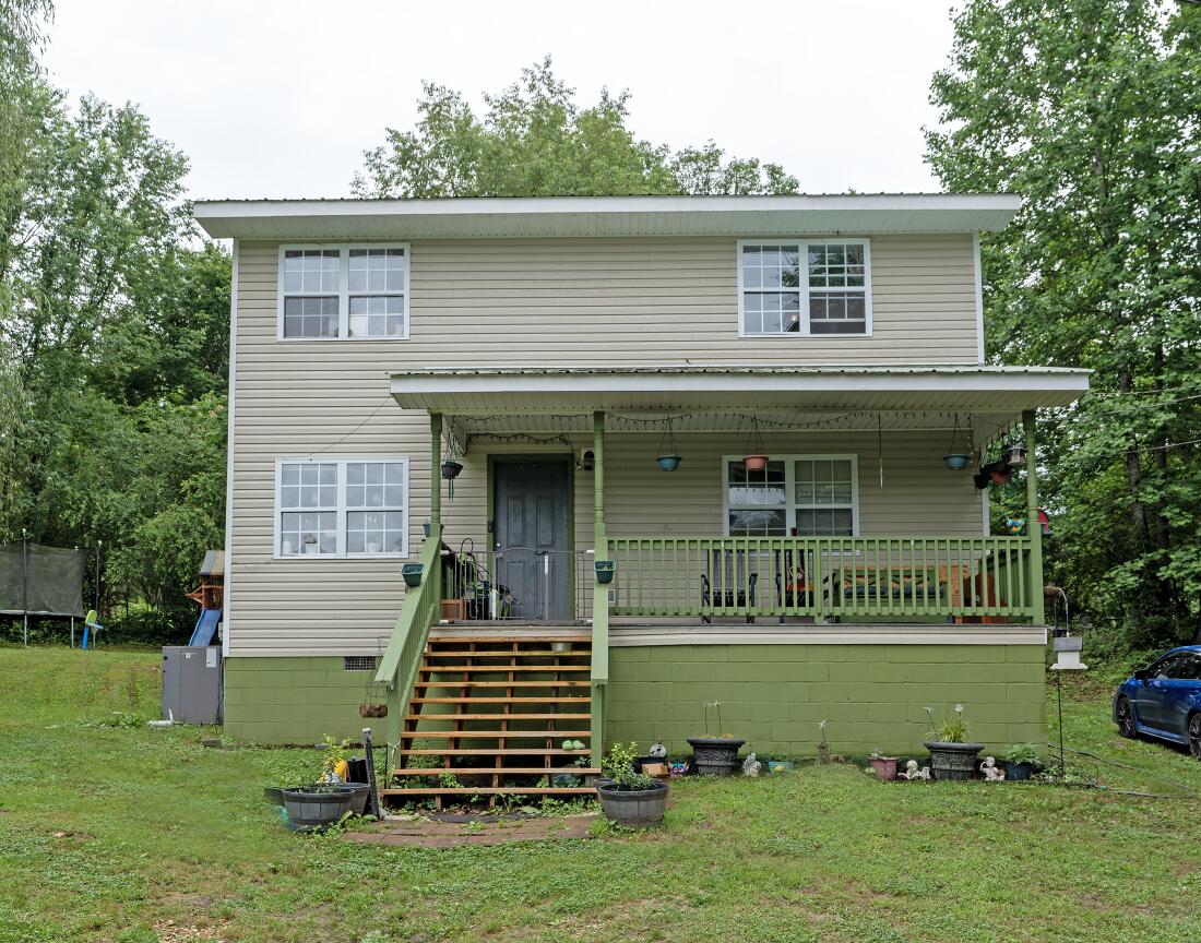 905 Prospect Road