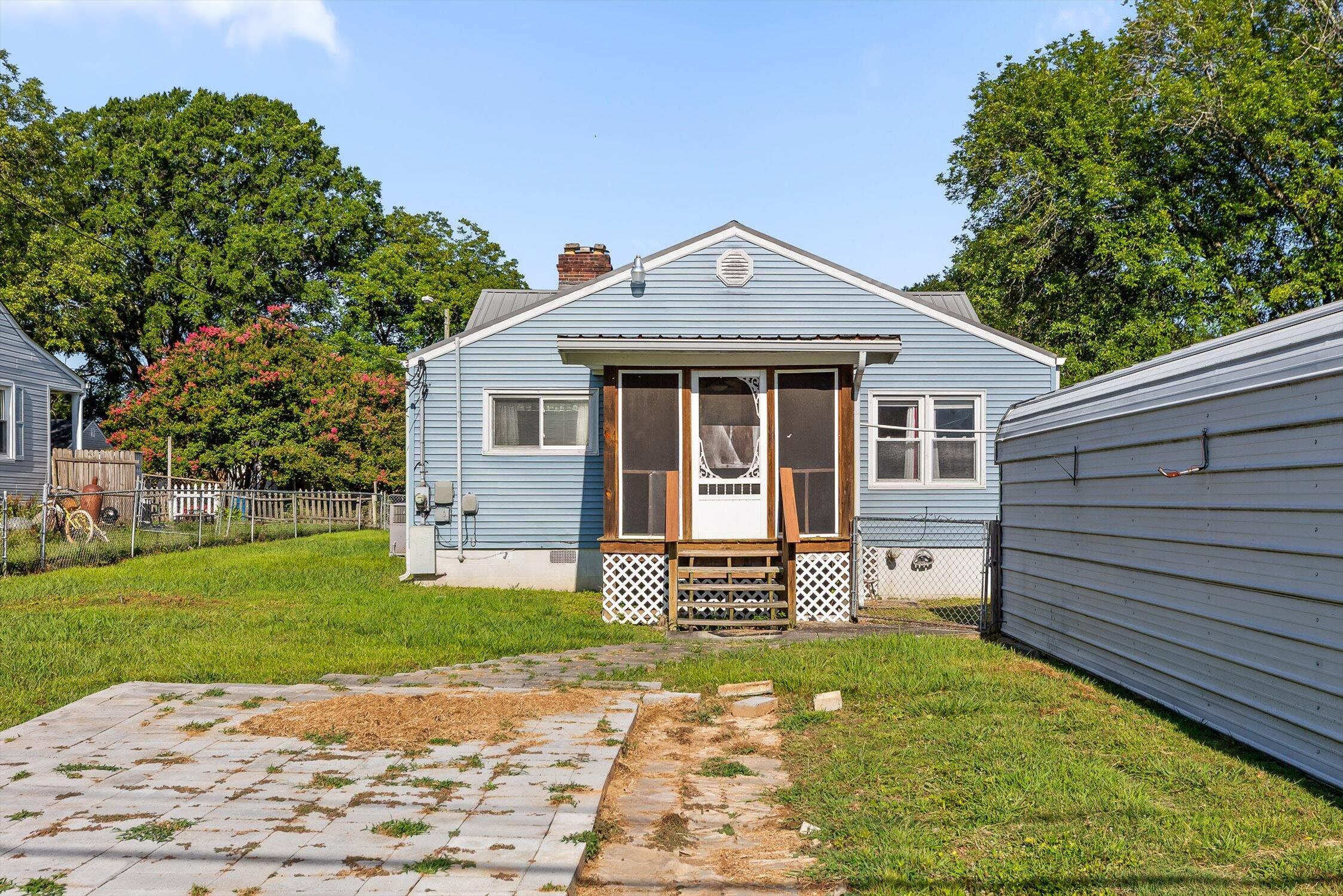 610 Carden Avenue