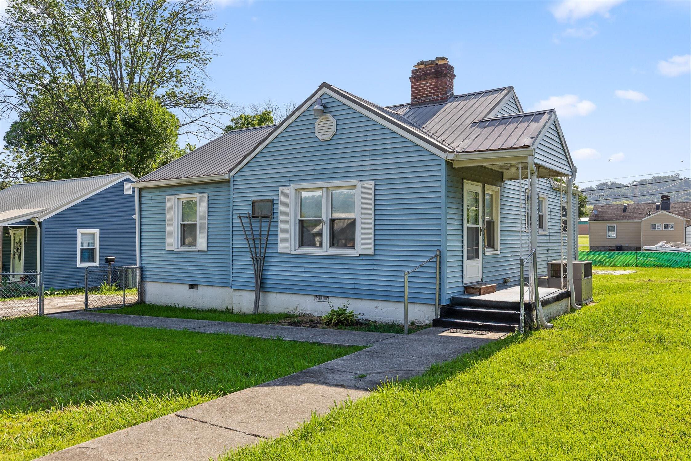 610 Carden Avenue