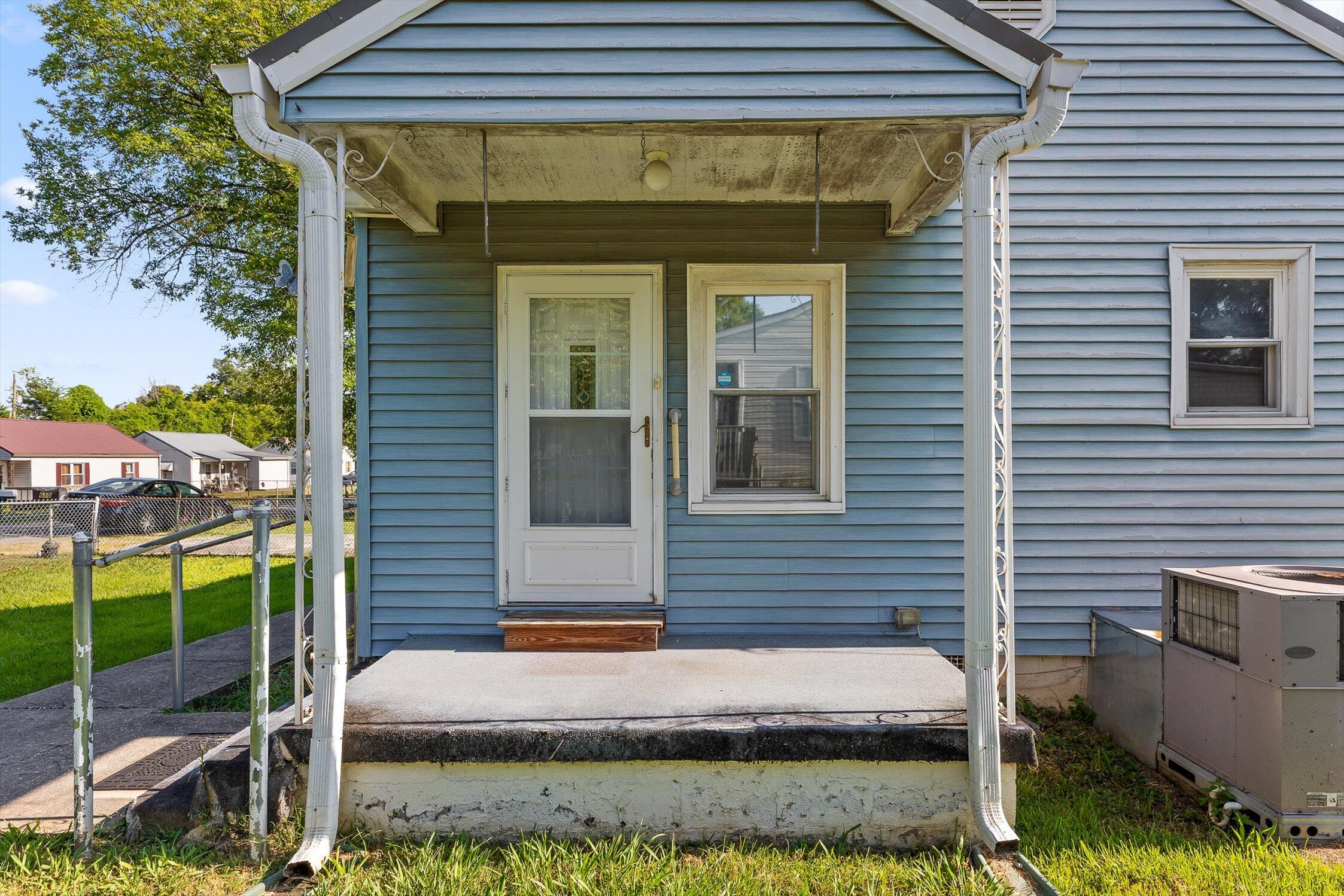 610 Carden Avenue